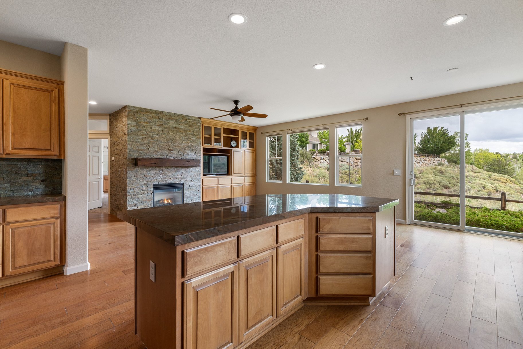  Golf Course Living in Somersett with Main-Level Primary & Canyon Views - 物件實景