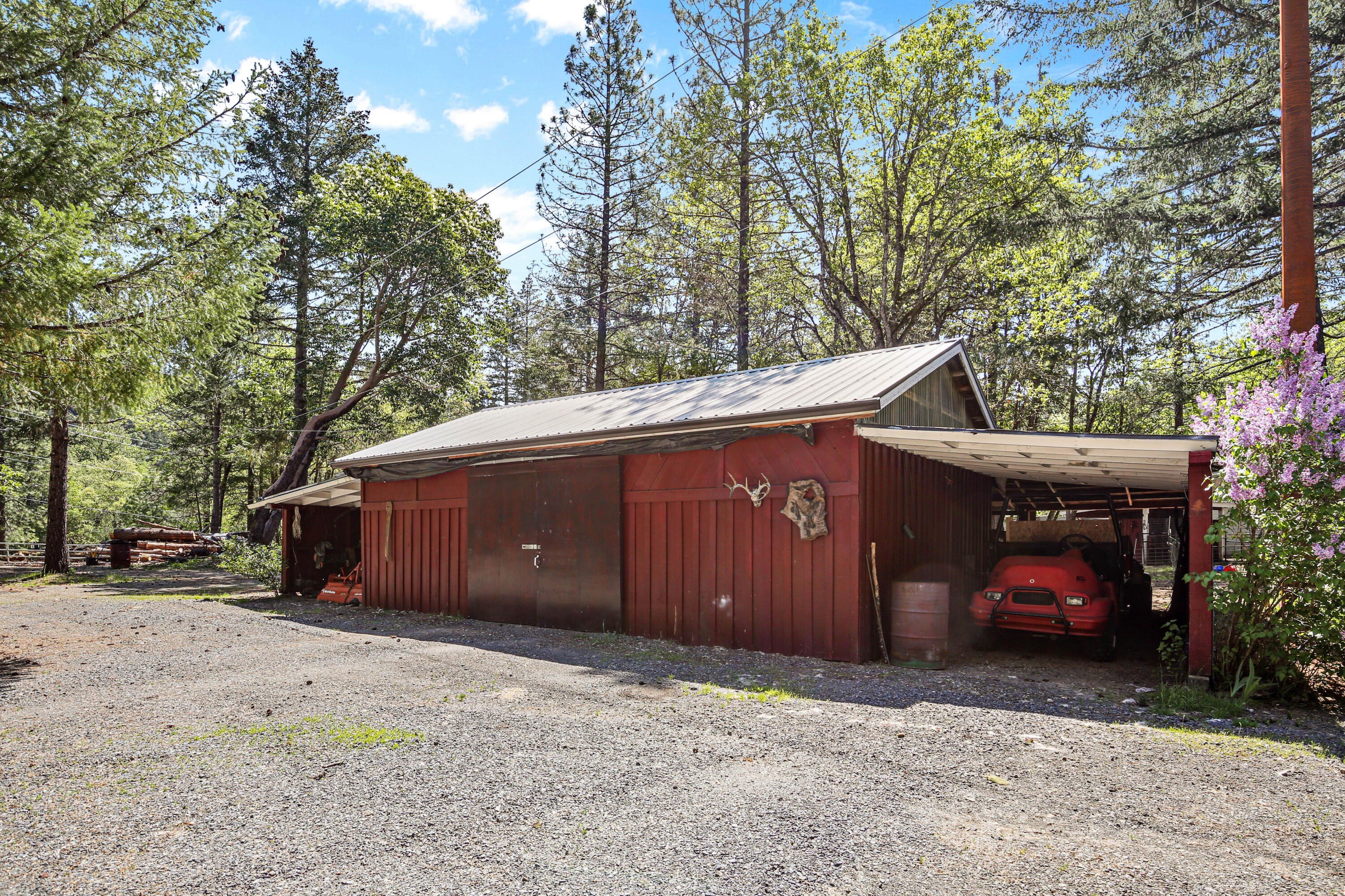 Cave Junction, Oregon, 97523, United States, 3 Bedrooms Bedrooms, ,2 BathroomsBathrooms,Residential,For Sale,1920593