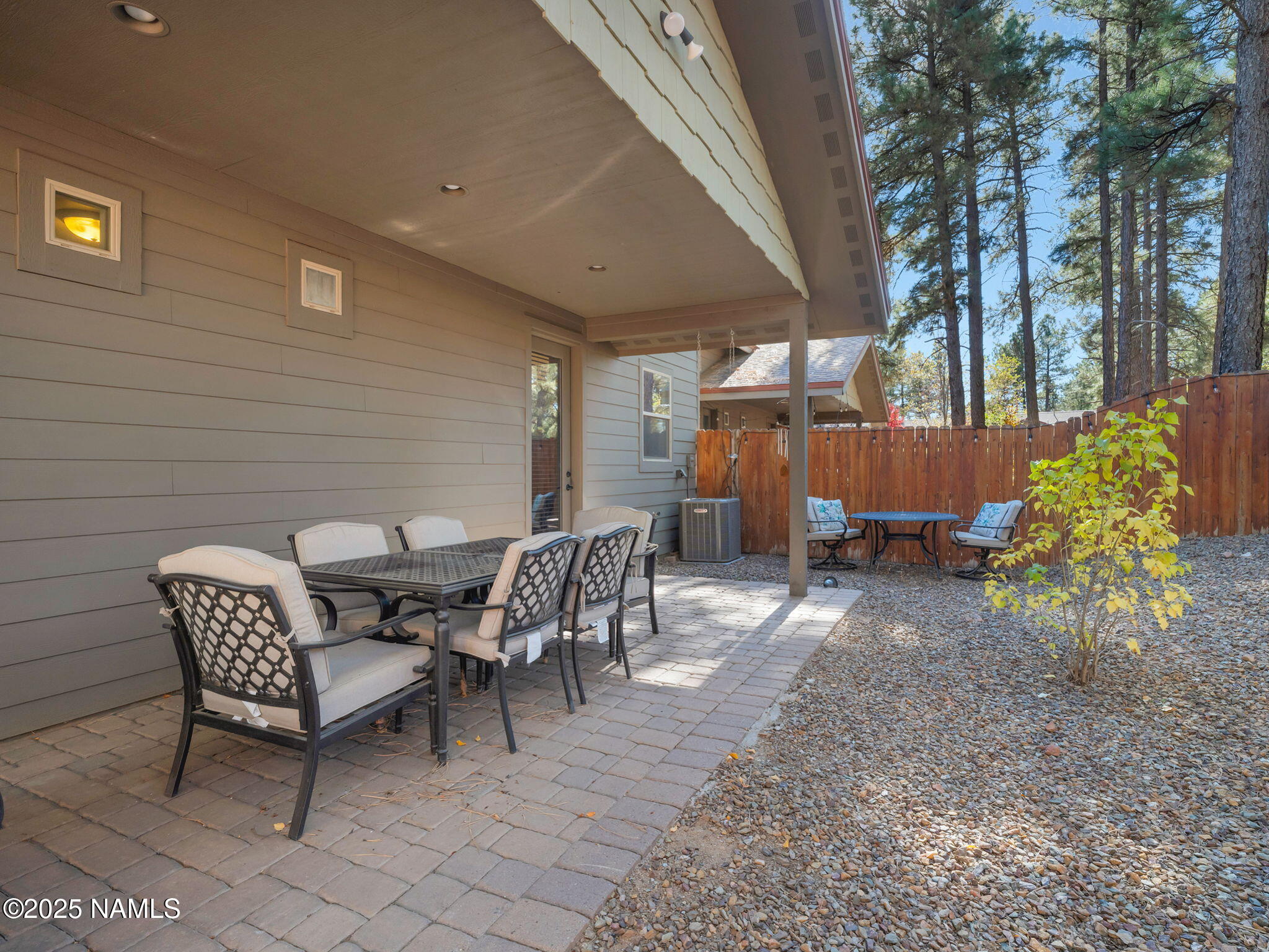 Flagstaff, Arizona, 86001, United States, 3 Bedrooms Bedrooms, ,3 BathroomsBathrooms,Residential,For Sale,1989174