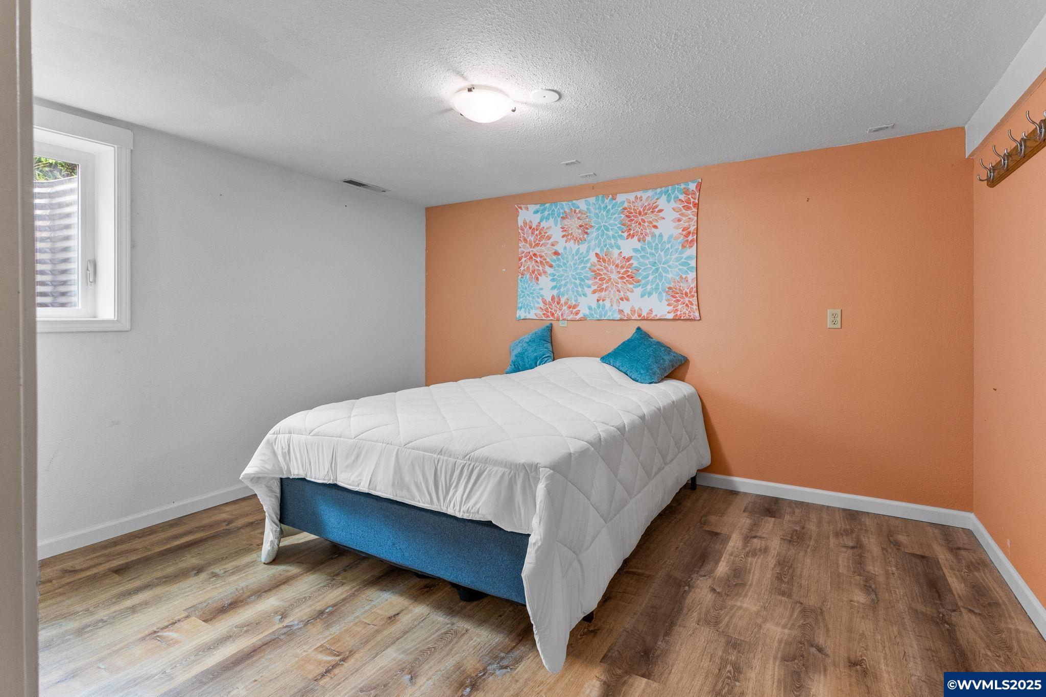 Salem, Oregon, 97302, United States, 3 Bedrooms Bedrooms, ,3 BathroomsBathrooms,Residential,For Sale,1829333