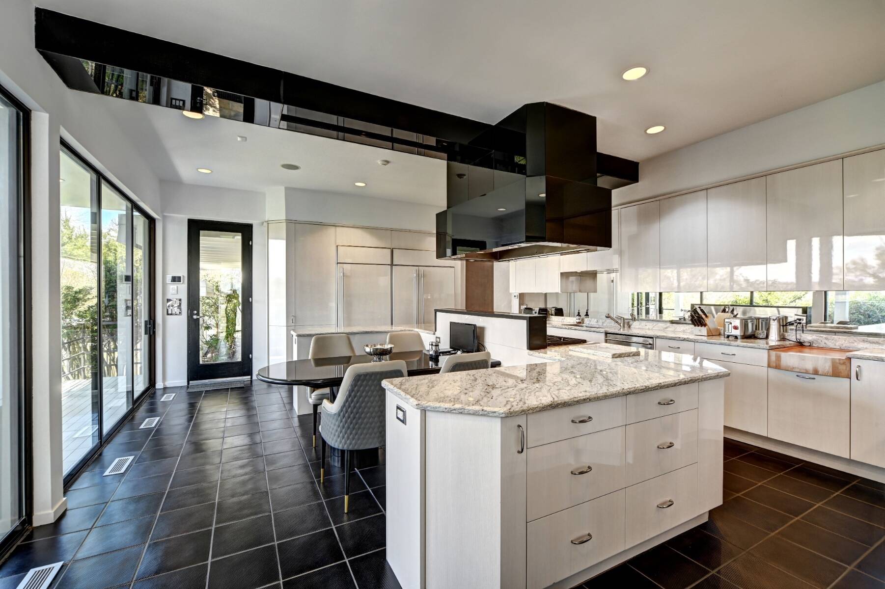  Luxurious Southampton Village Estate on Meadow Lane - 物件實景