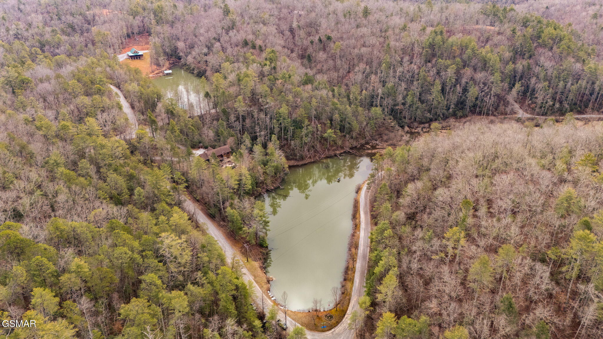 Walland, Tennessee, 37886, United States, 3 Bedrooms Bedrooms, ,4 BathroomsBathrooms,Residential,For Sale,1915065