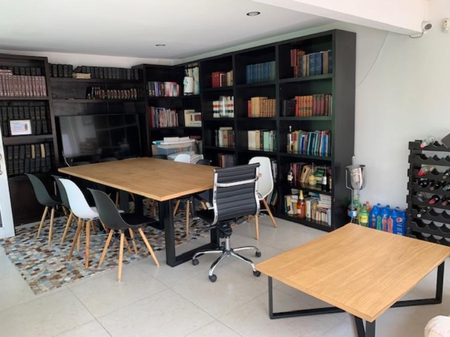 Lerdo de Tejada, Álvaro Obregón, Ciudad de México, 01020, Mexico, 5 Bedrooms Bedrooms, ,1 BathroomBathrooms,Residential,For Sale,Lerdo de Tejada,1416256