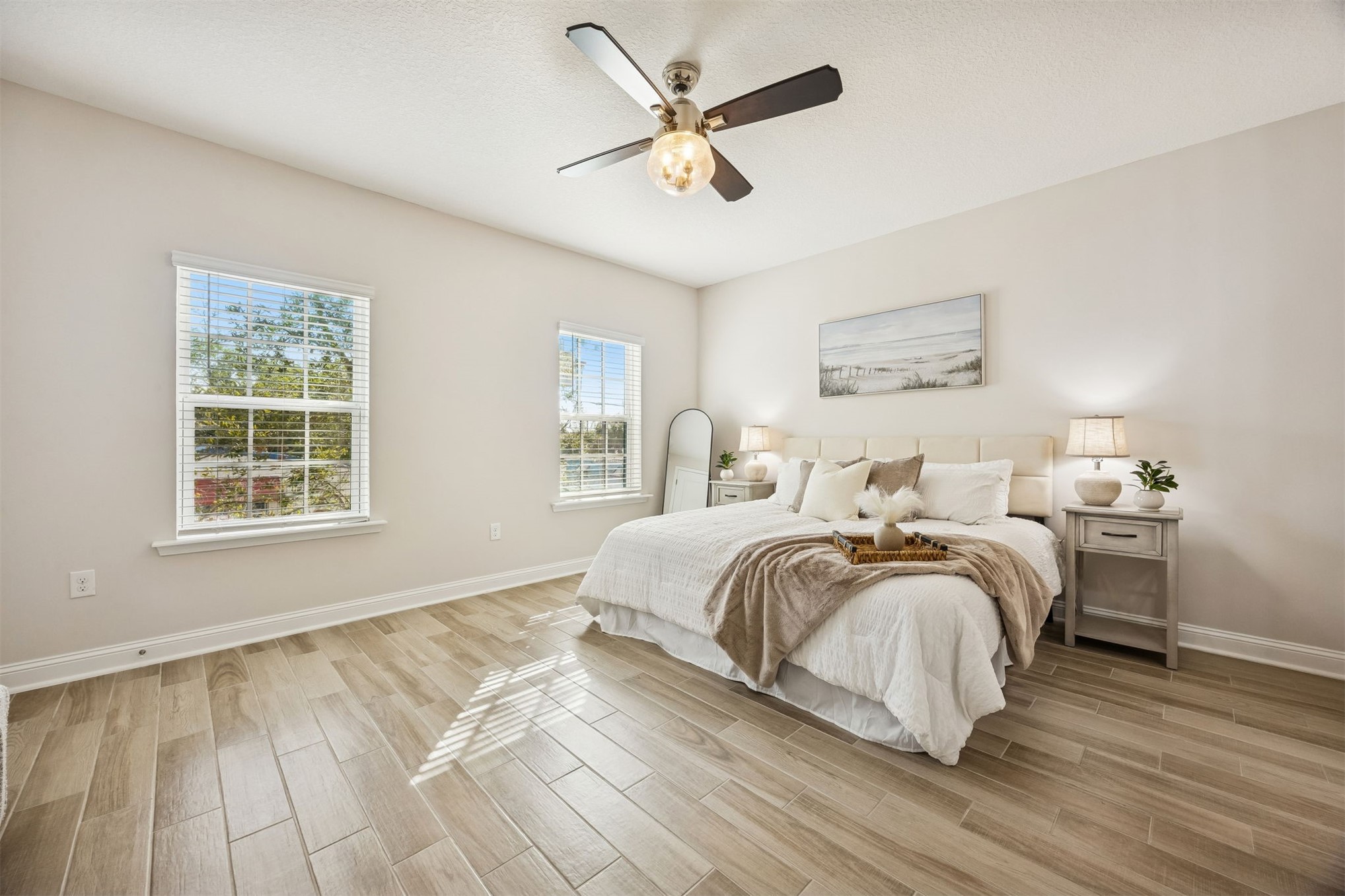 Fernandina Beach, Florida, 32034, United States, 3 Bedrooms Bedrooms, ,2 BathroomsBathrooms,Residential,For Sale,2021774