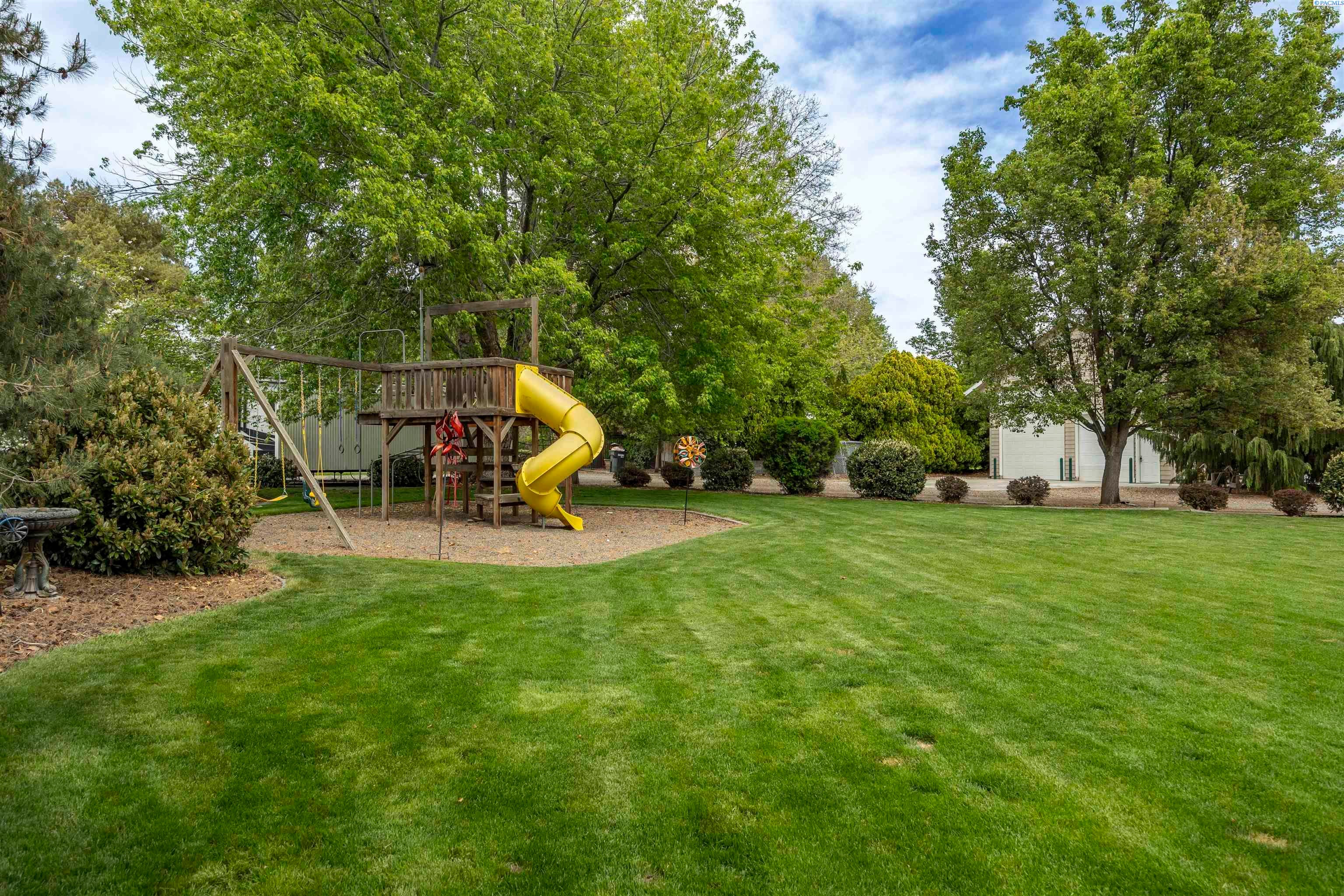 Pasco, Washington, 99301, United States, 3 Bedrooms Bedrooms, ,3 BathroomsBathrooms,Residential,For Sale,1979985