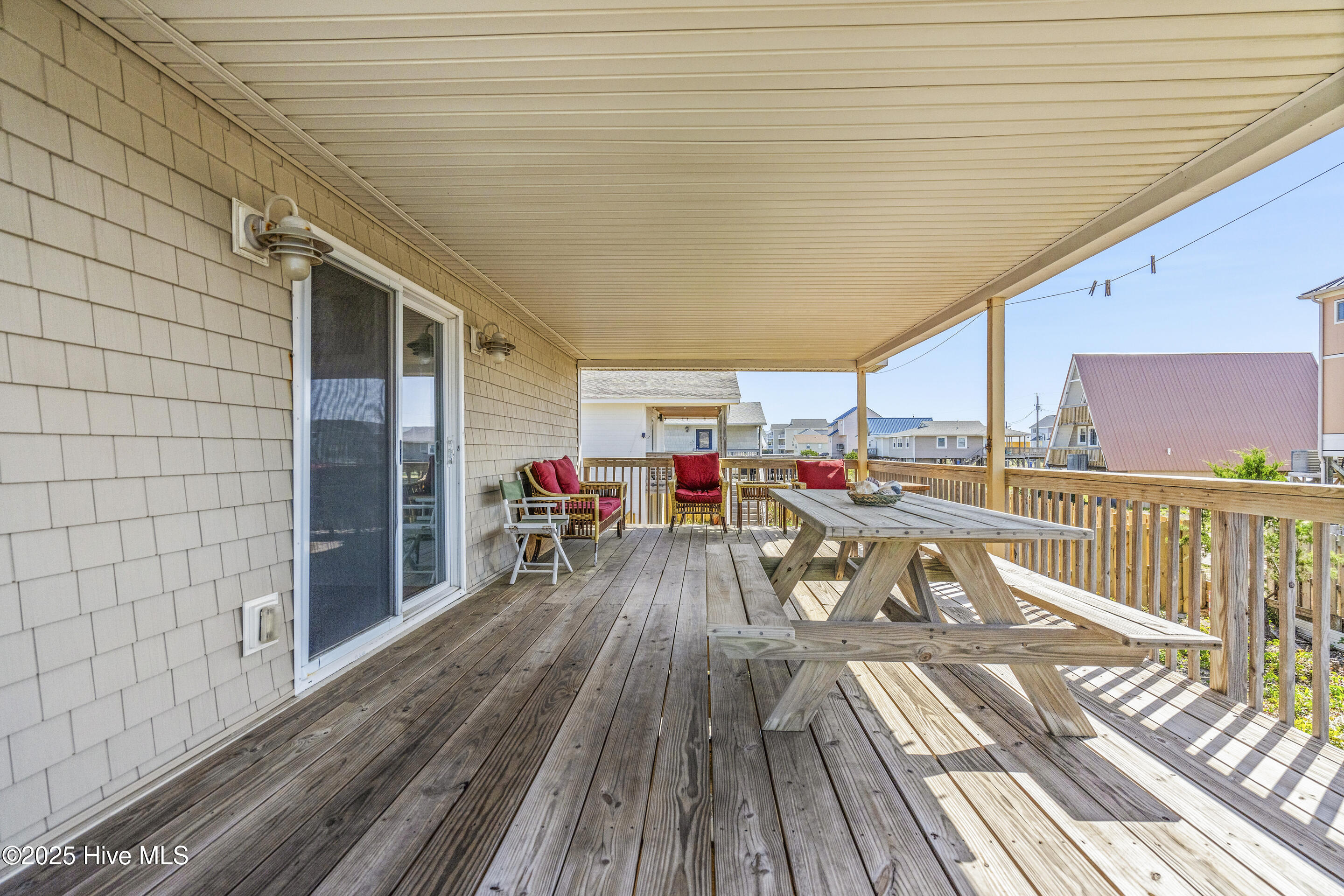 Surf City, North Carolina, 28445, United States, 3 Bedrooms Bedrooms, ,2 BathroomsBathrooms,Residential,For Sale,1794333