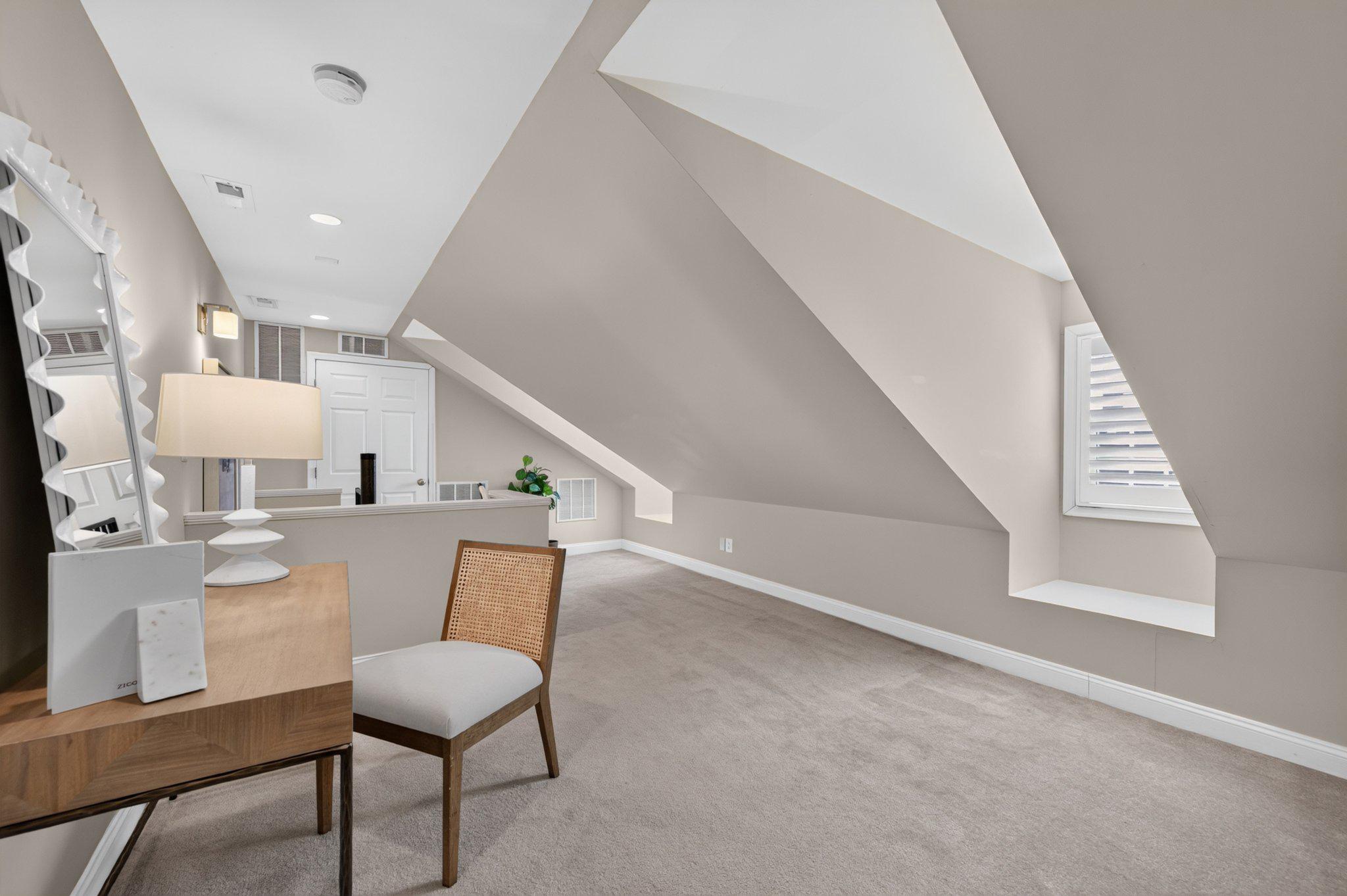  17 E Reed Avenue, Alexandria, VA, 22305 - 物件實景