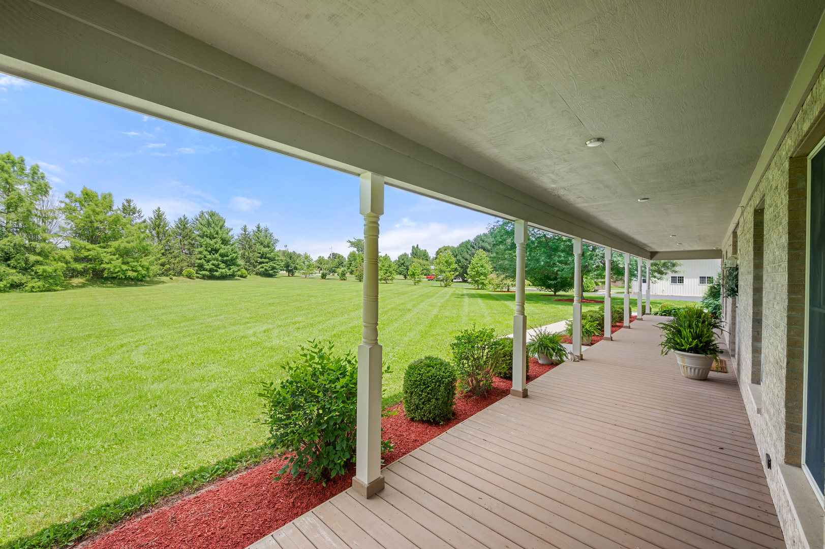Sycamore, Illinois, 60178, United States, 5 Bedrooms Bedrooms, ,3 BathroomsBathrooms,Residential,For Sale,1904225