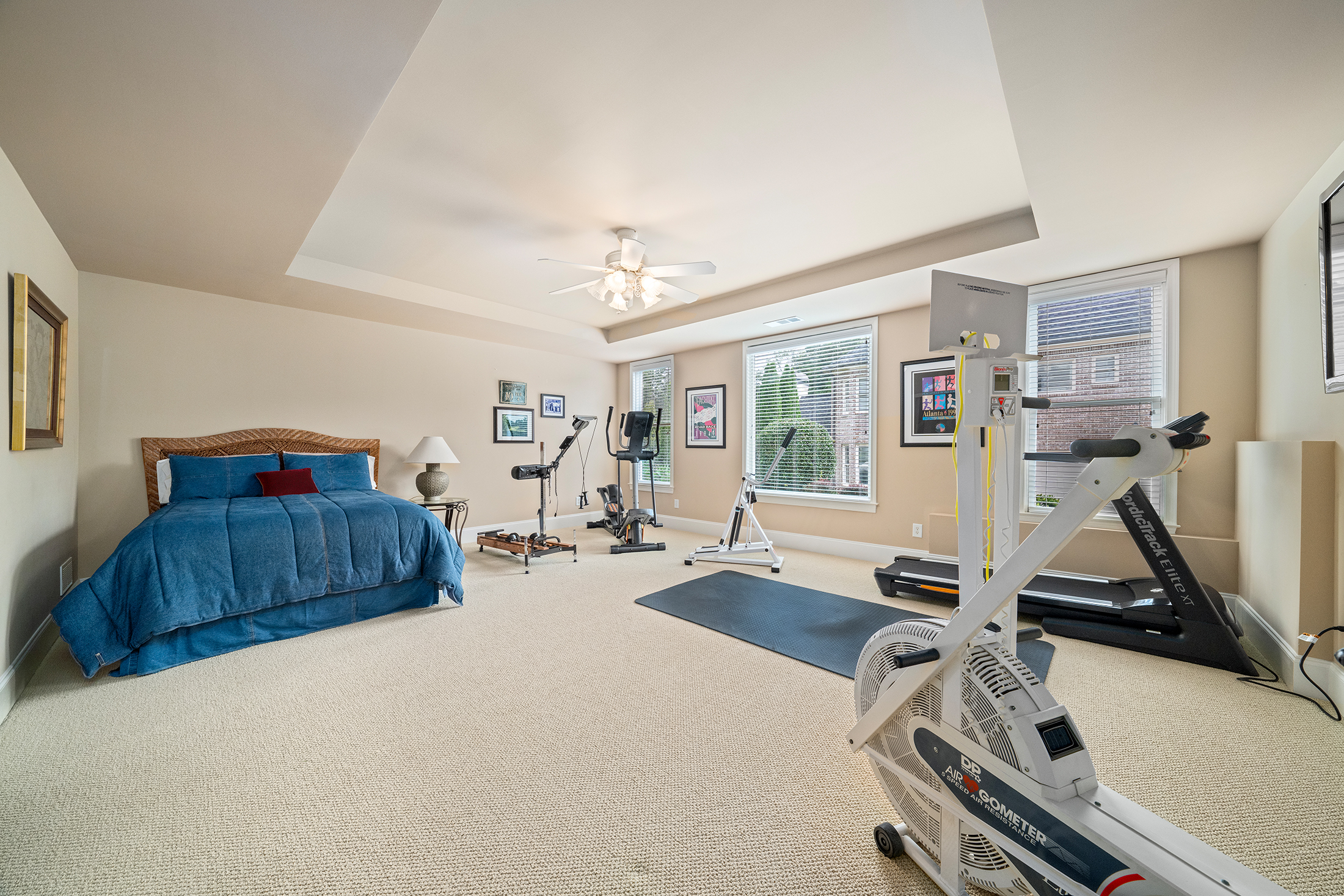  Expansive Living in the Heart of Fieldstone Farms - 物件實景