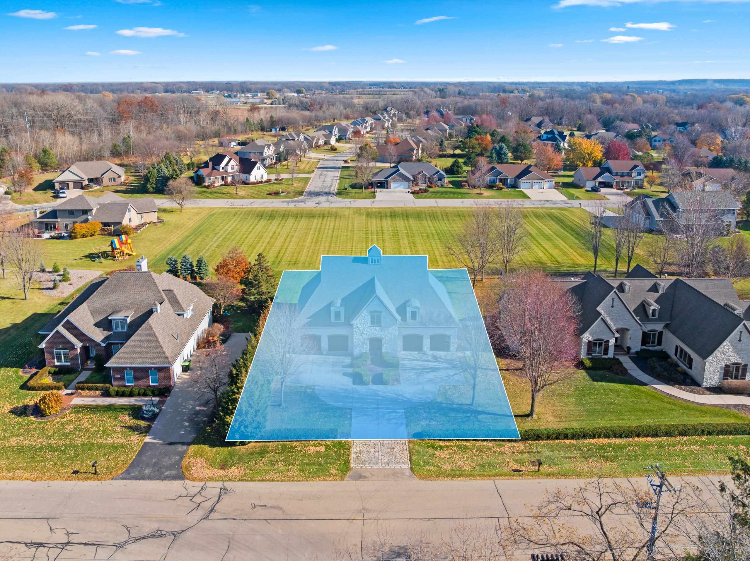 MENASHA, Wisconsin, 54952, United States, 2 Bedrooms Bedrooms, ,3 BathroomsBathrooms,Residential,For Sale,1994567