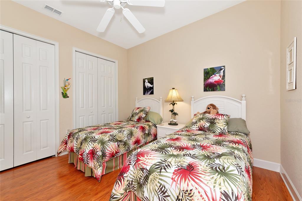 Bradenton, Florida, 34212, United States, 3 Bedrooms Bedrooms, ,3 BathroomsBathrooms,Residential,For Sale,1989547