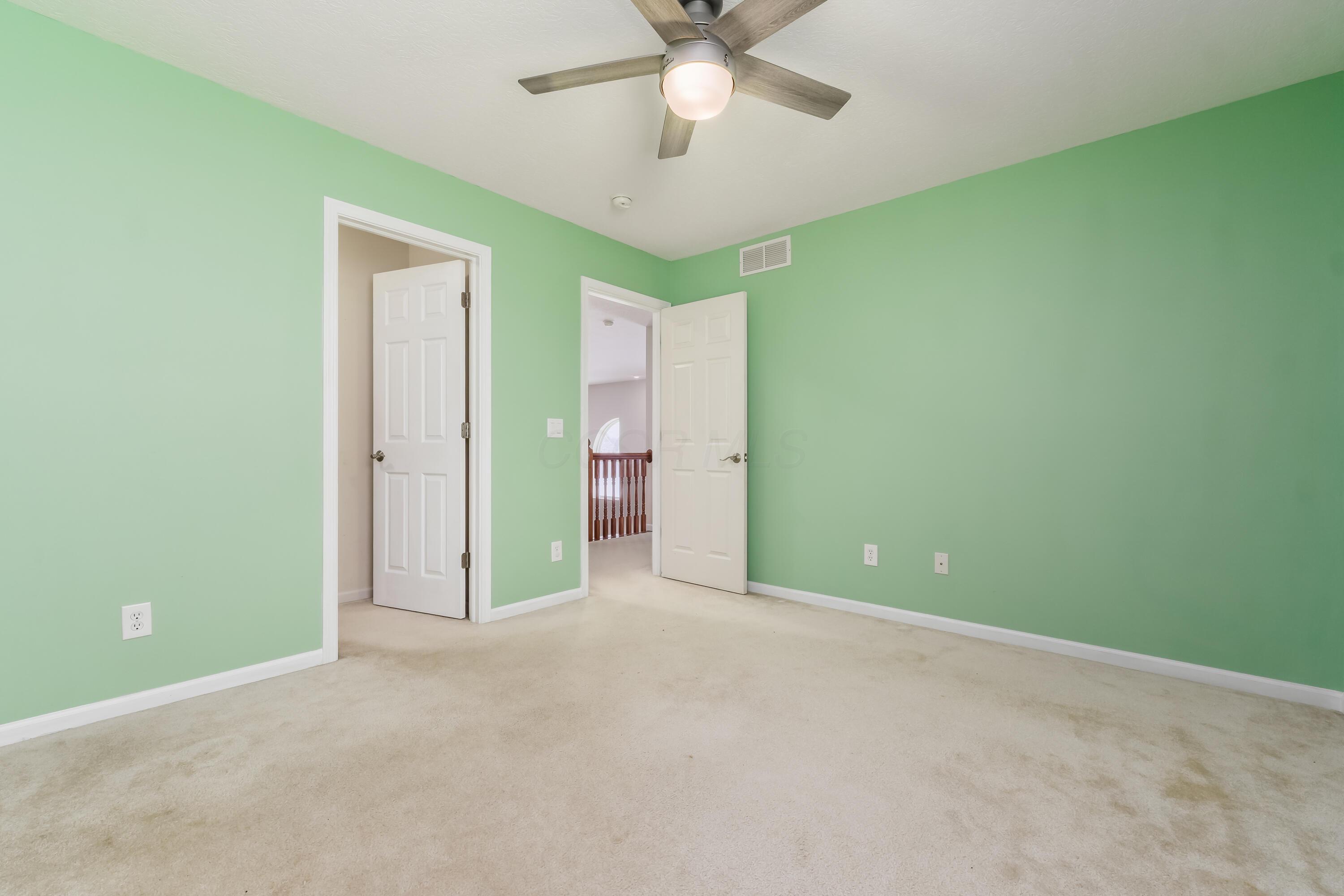 Granville, Ohio, 43023, United States, 5 Bedrooms Bedrooms, ,4 BathroomsBathrooms,Residential,For Sale,2003163