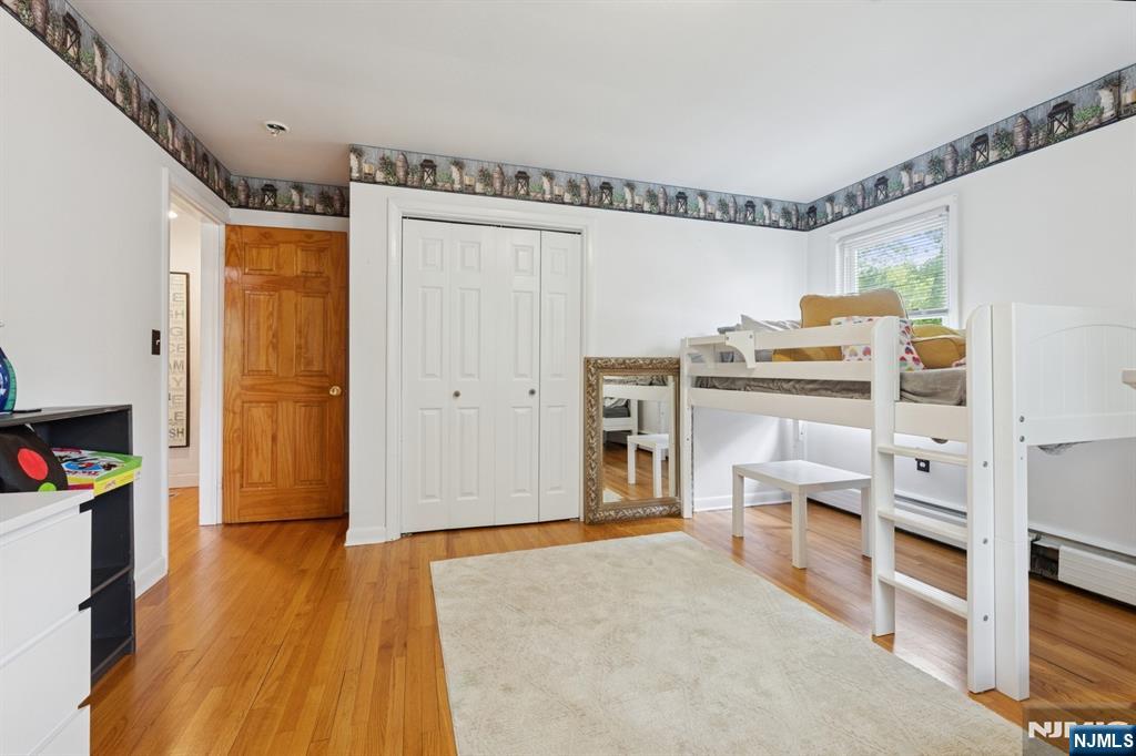 Hillsdale, New Jersey, 07642, United States, 5 Bedrooms Bedrooms, ,3 BathroomsBathrooms,Residential,For Sale,1885332