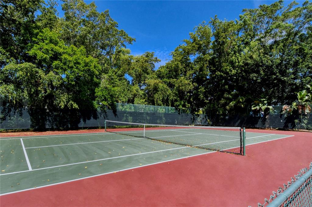Longboat Key, Florida, 34228, United States, 3 Bedrooms Bedrooms, ,4 BathroomsBathrooms,Residential,For Sale,1777241