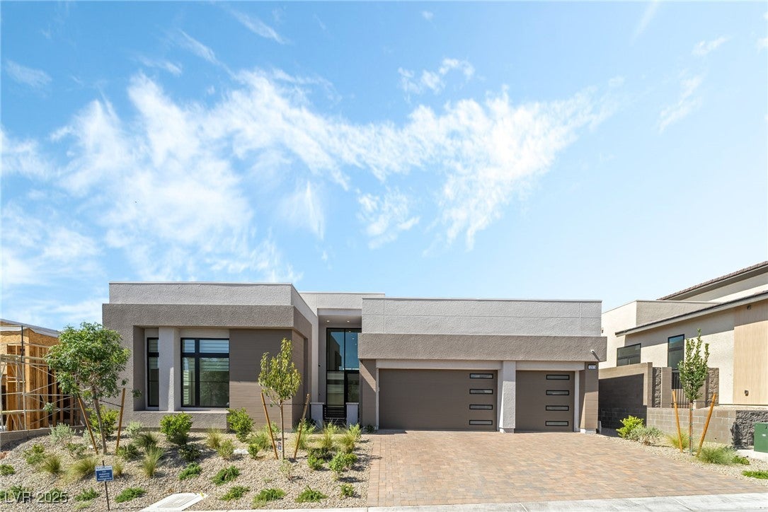 Las Vegas, Nevada, 89135, United States, 4 Bedrooms Bedrooms, ,5 BathroomsBathrooms,Residential,For Sale,1974959