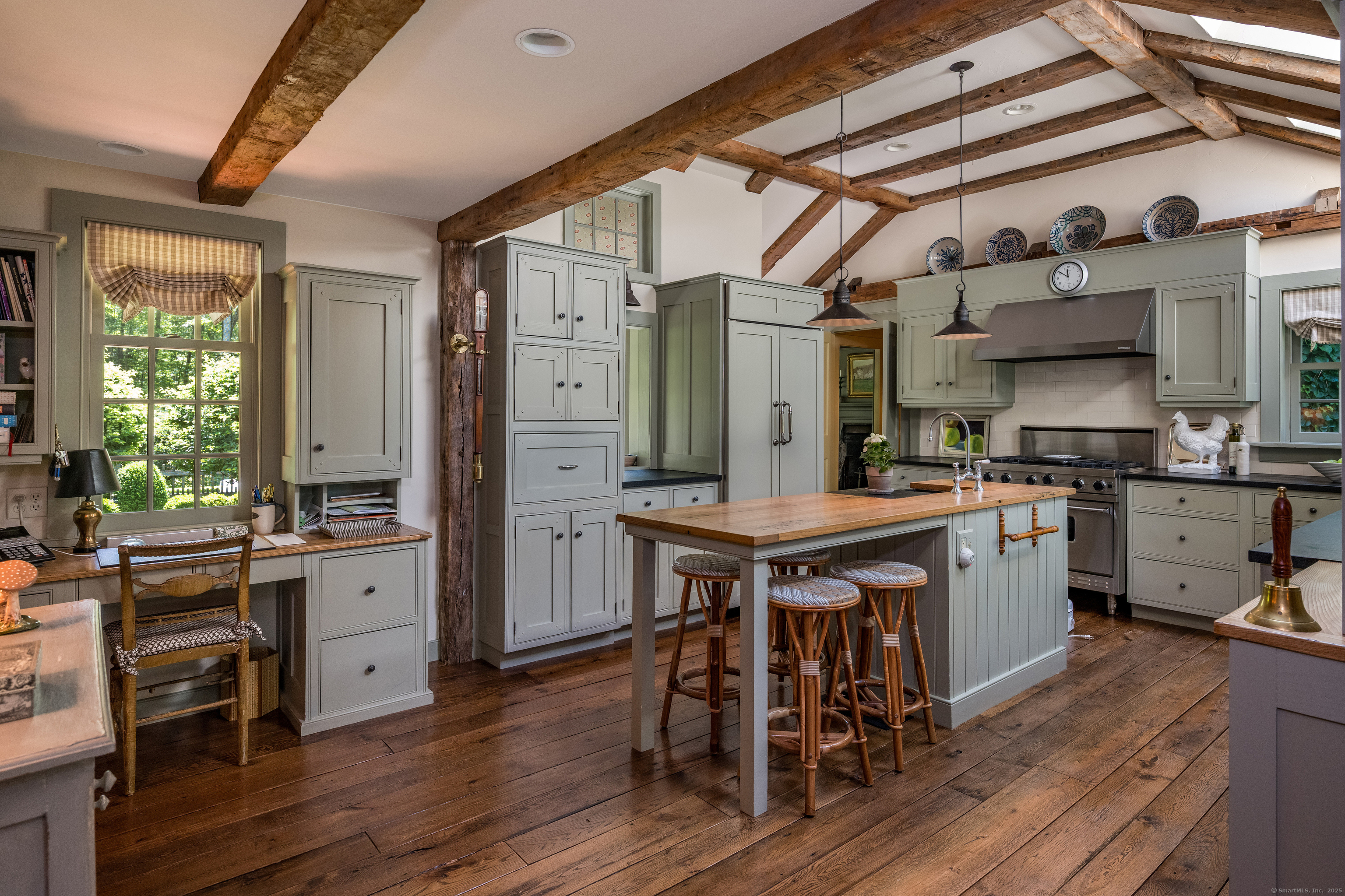  ?River Knoll? A Captivating Home Overlooking the Ct. River - 物件實景