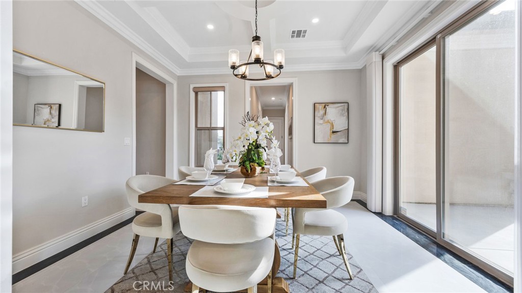 Temple City, California, 91780, United States, 5 Bedrooms Bedrooms, ,6 BathroomsBathrooms,Residential,For Sale,1989689