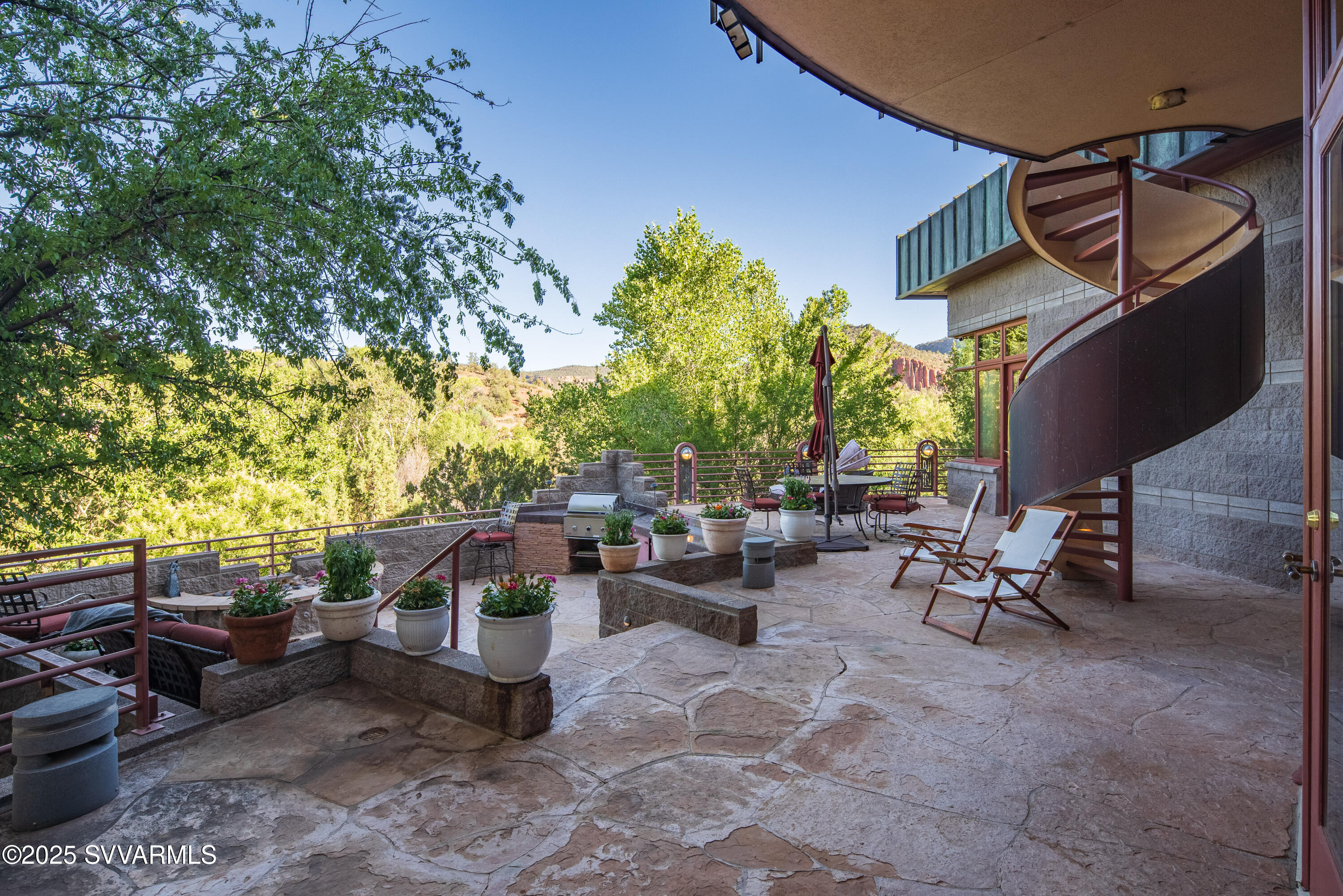 Sedona, Arizona, 86336, United States, 4 Bedrooms Bedrooms, ,3 BathroomsBathrooms,Residential,For Sale,1895371