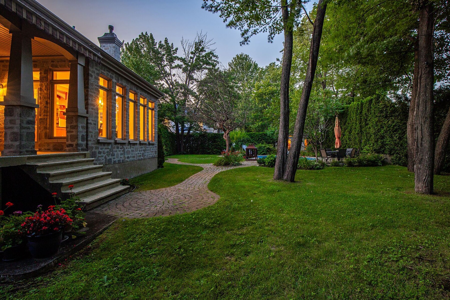  Lorraine, Laurentides - 物件實景