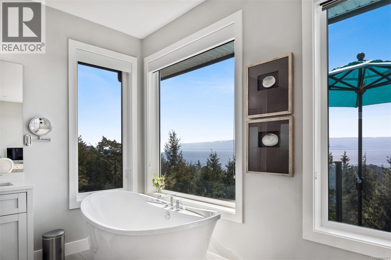 SOOKE, British Columbia, V9Z 1L8, CA, 5 Bedrooms Bedrooms, ,5 BathroomsBathrooms,Residential,For Sale,1883738