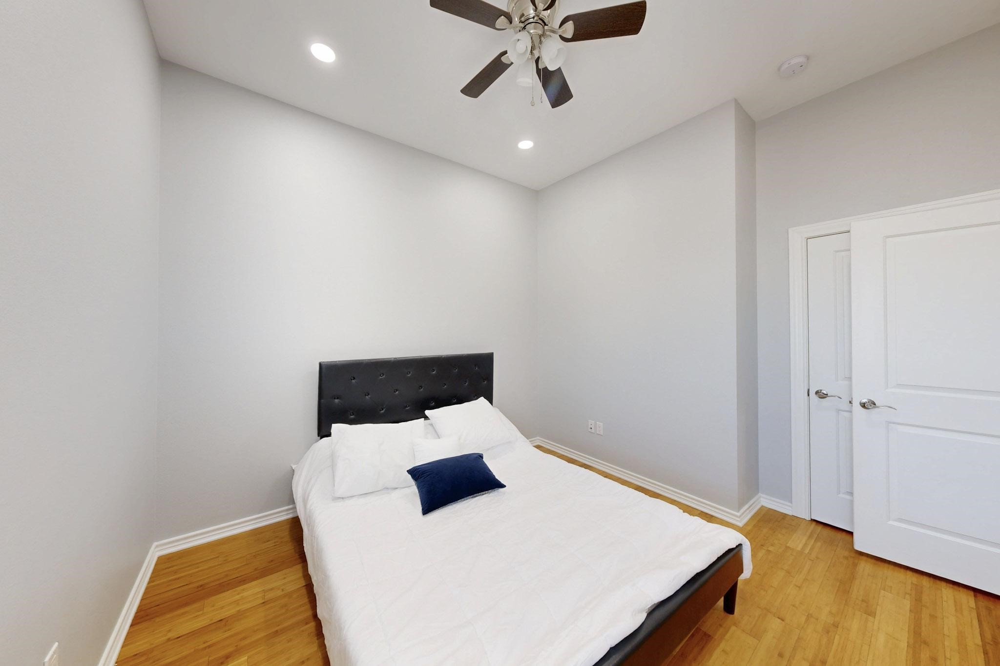 Dallas, Texas, 75204, United States, 3 Bedrooms Bedrooms, ,3 BathroomsBathrooms,Residential,For Sale,1903545