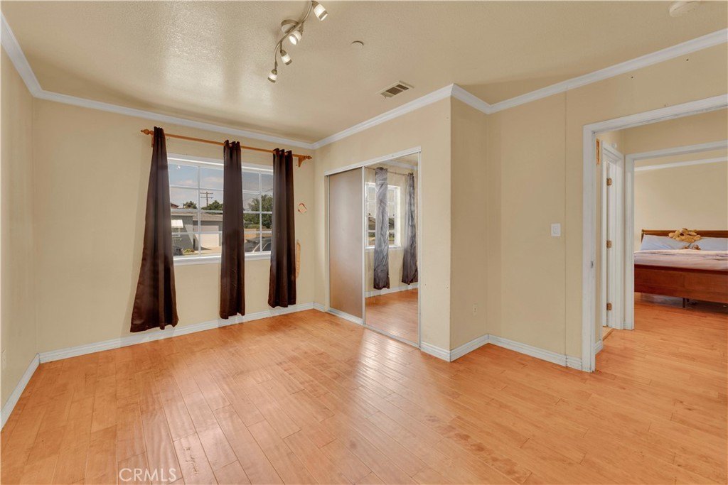 Downey, California, 90242, United States, 3 Bedrooms Bedrooms, ,2 BathroomsBathrooms,Residential,For Sale,1938023
