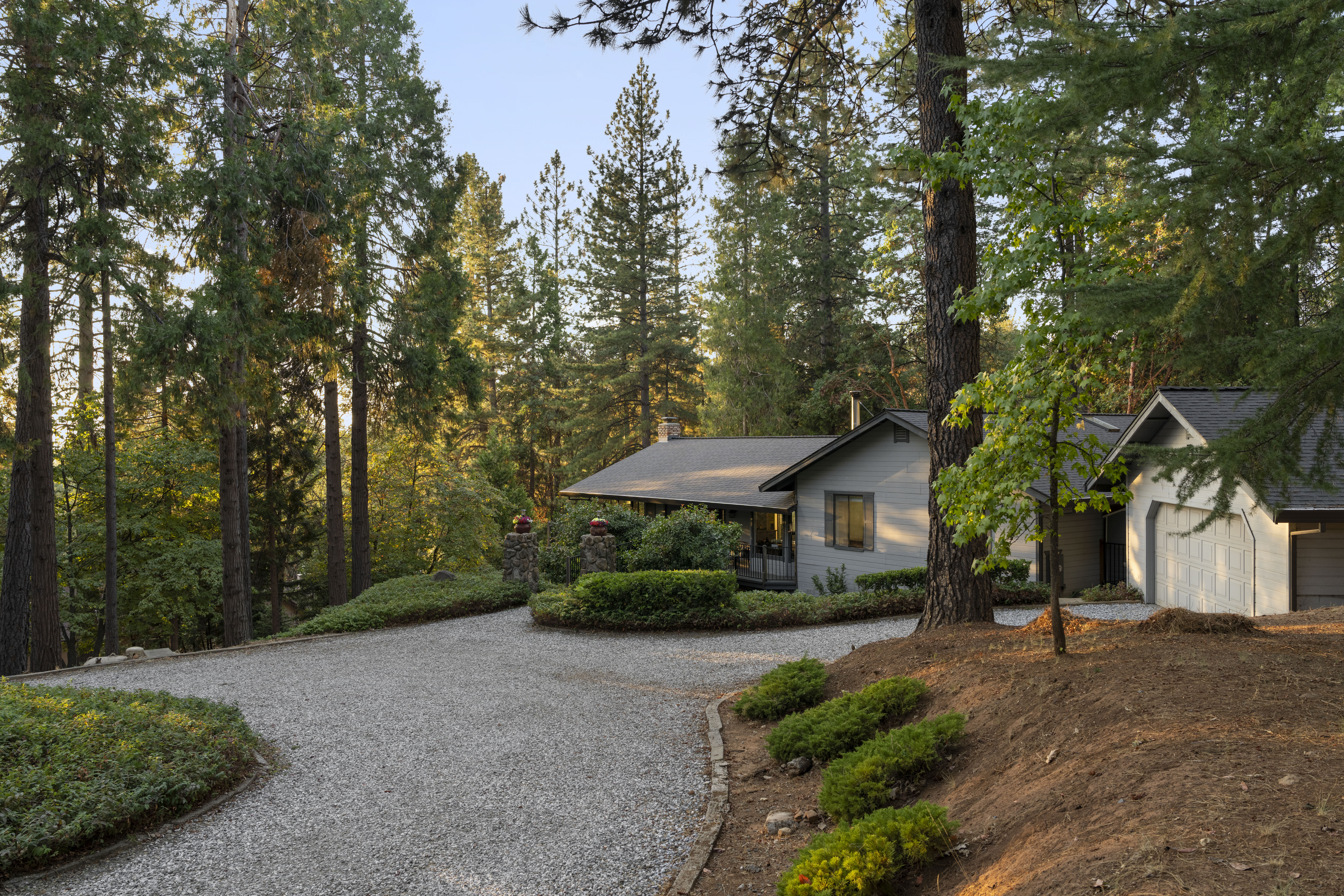  6161 Puerta Del Sol Road, Camino, CA 95709 - 物件實景