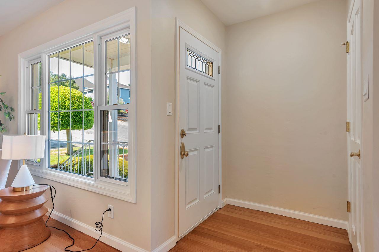 San Mateo, California, 94403, United States, 4 Bedrooms Bedrooms, ,3 BathroomsBathrooms,Residential,For Sale,1848740