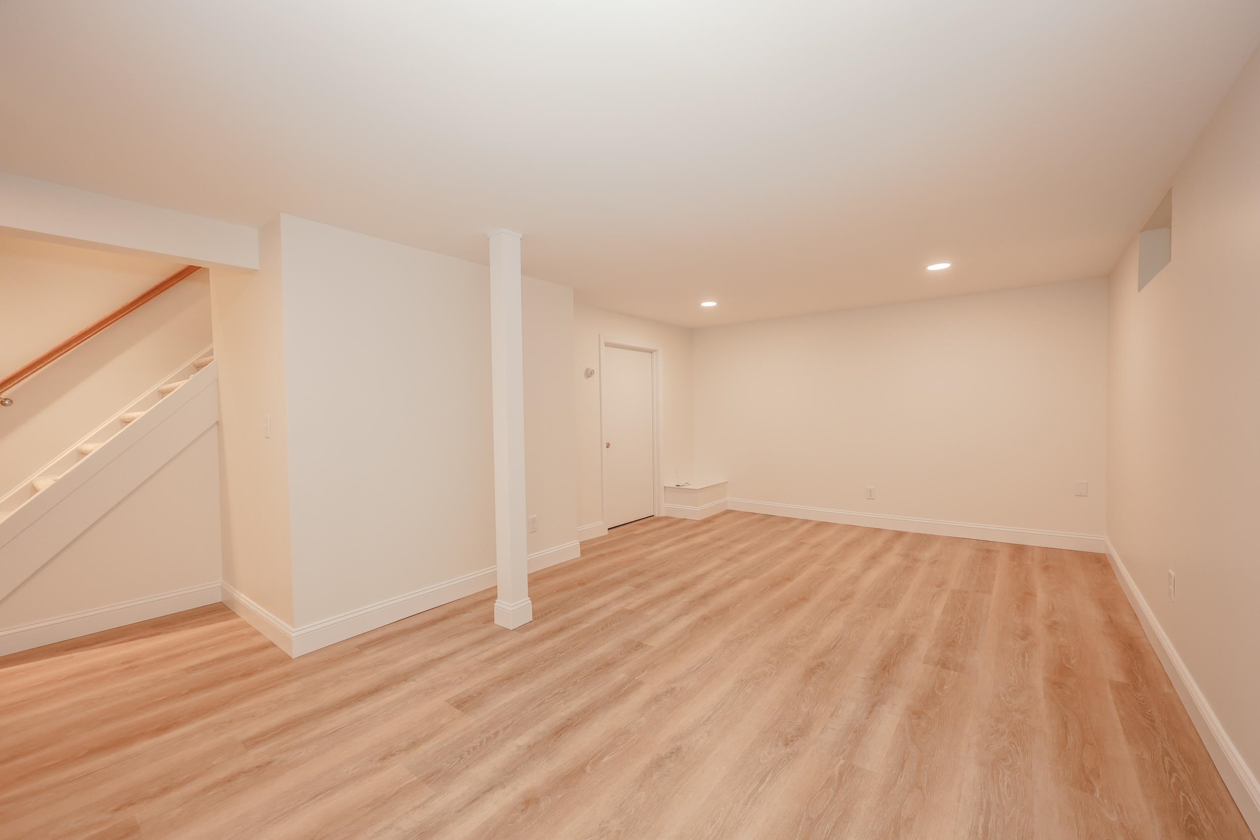 Wilton, New Hampshire, 03086, United States, 3 Bedrooms Bedrooms, ,2 BathroomsBathrooms,Residential,For Sale,1940505