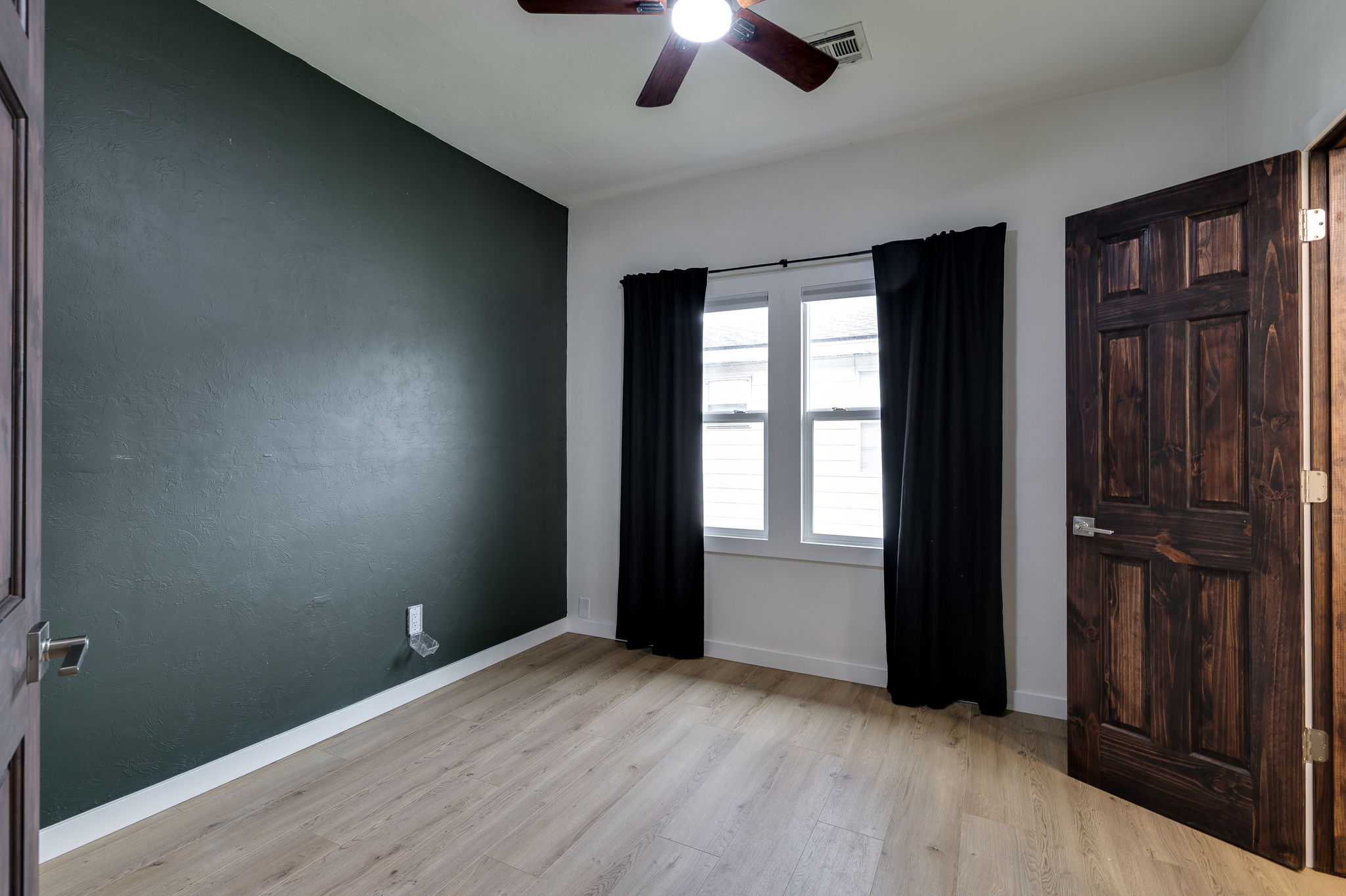  316 E Jackson Street, Crescent, OK 73028 - 物件實景