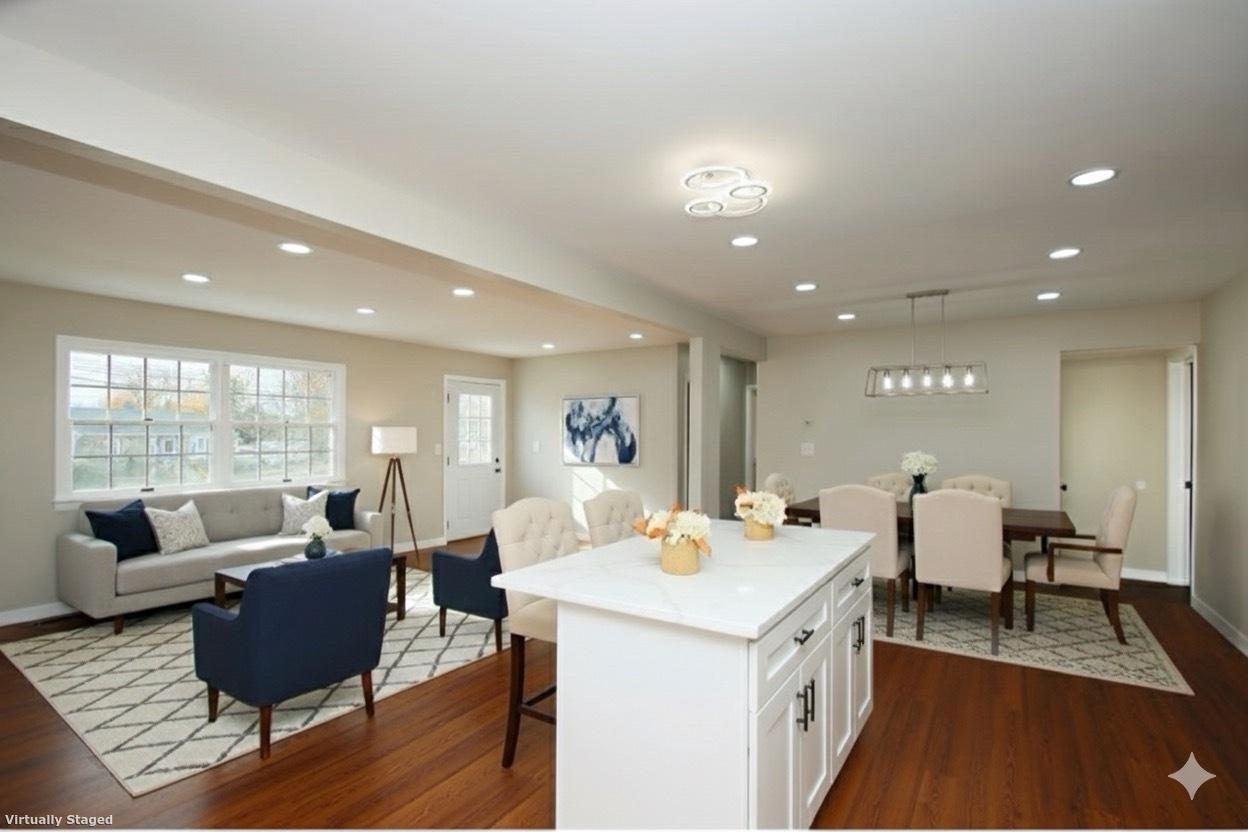 Milford, Connecticut, 06460, United States, 4 Bedrooms Bedrooms, ,2 BathroomsBathrooms,Residential,For Sale,1993433