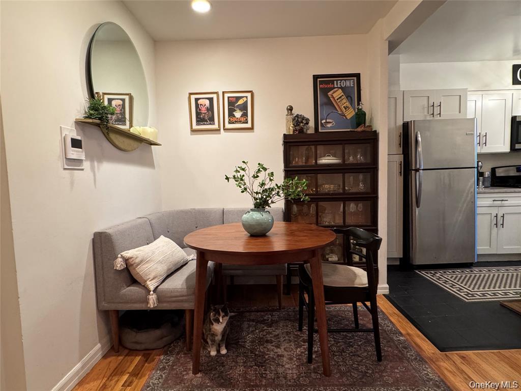 Long Beach, New York, 11561, United States, 2 Bedrooms Bedrooms, ,2 BathroomsBathrooms,Residential,For Sale,1919888