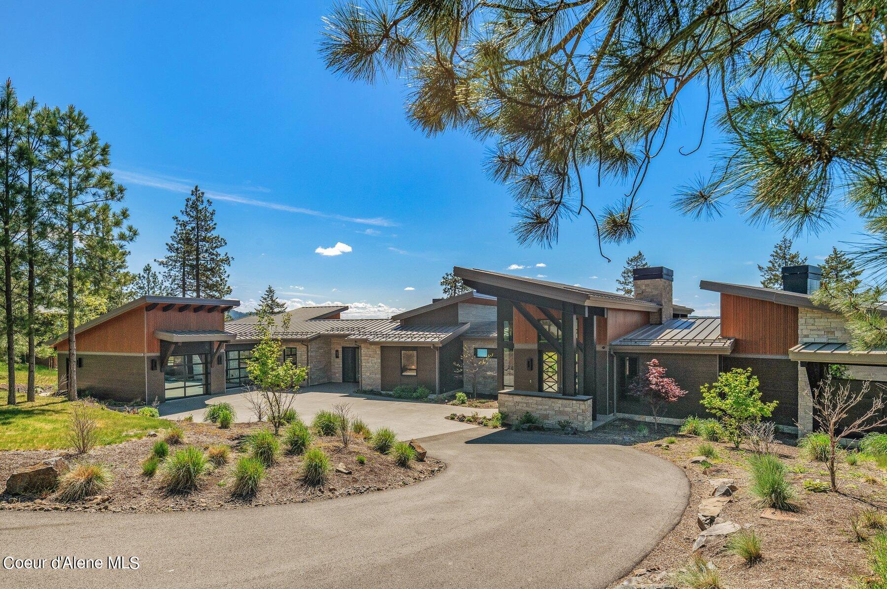 Coeur D'alene, Idaho, 83814, United States, 3 Bedrooms Bedrooms, ,2 BathroomsBathrooms,Residential,For Sale,1926176