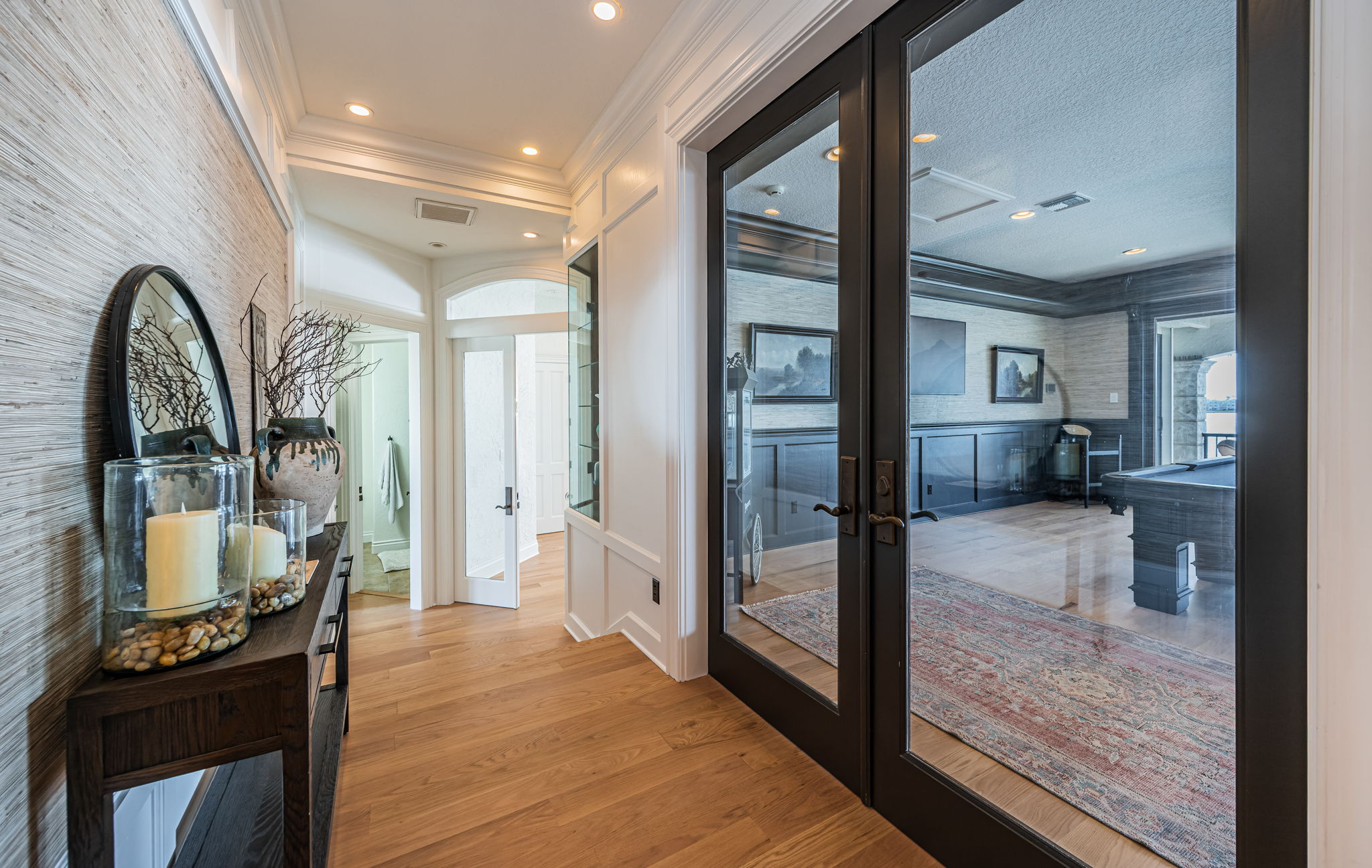 St Petersburg, Florida, 33707, United States, 5 Bedrooms Bedrooms, ,5 BathroomsBathrooms,Residential,For Sale,2007772