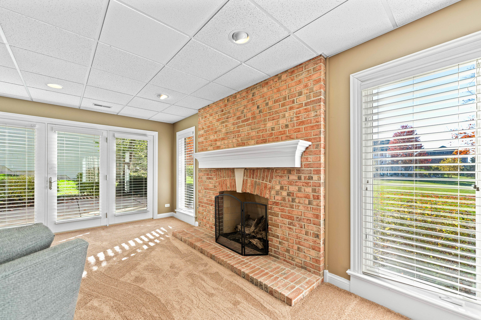 St. Charles, Illinois, 60175, United States, 5 Bedrooms Bedrooms, ,5 BathroomsBathrooms,Residential,For Sale,1989191