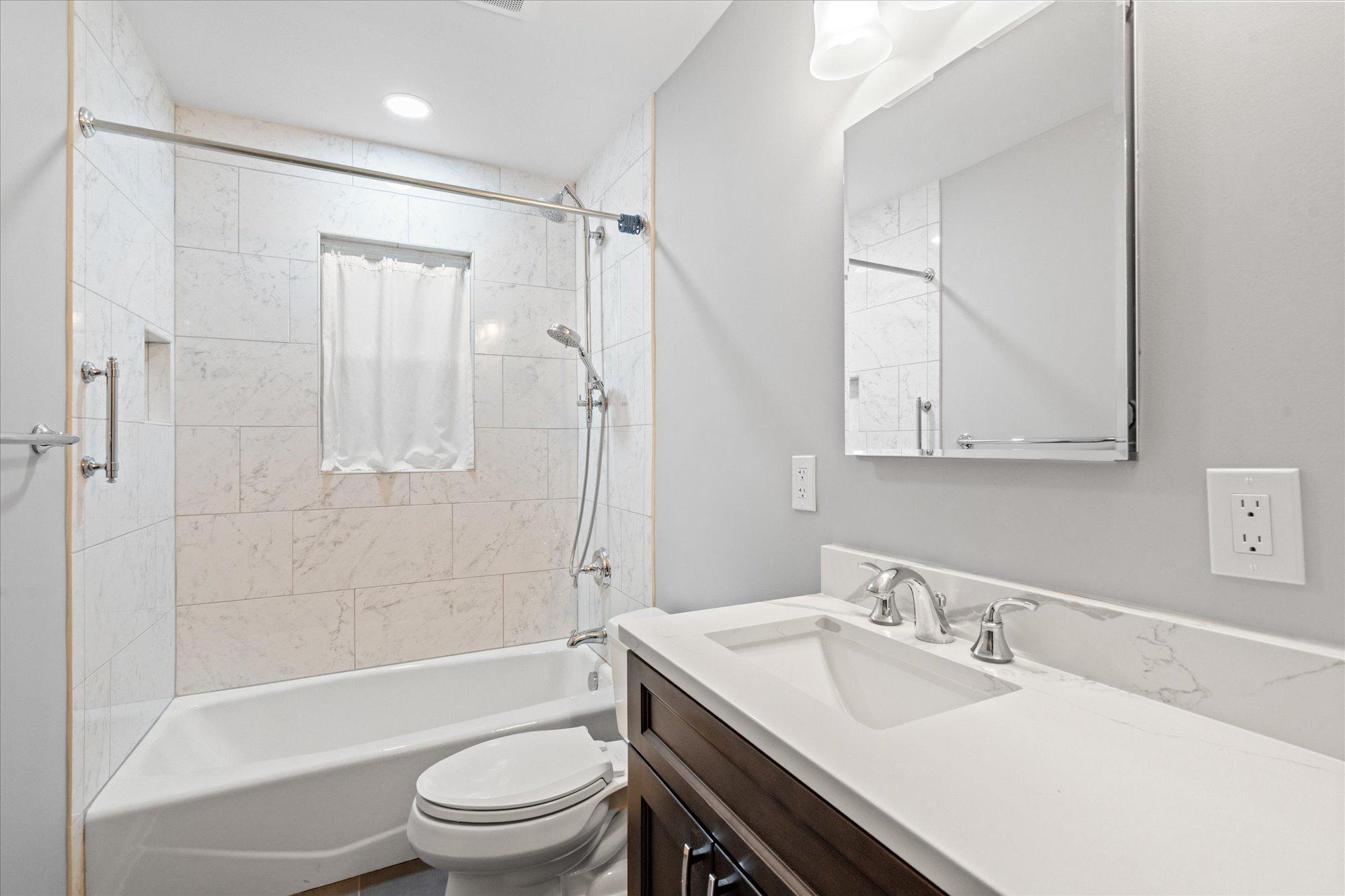  8316 Ashwood Drive, Alexandria, VA, 22308 - 物件實景
