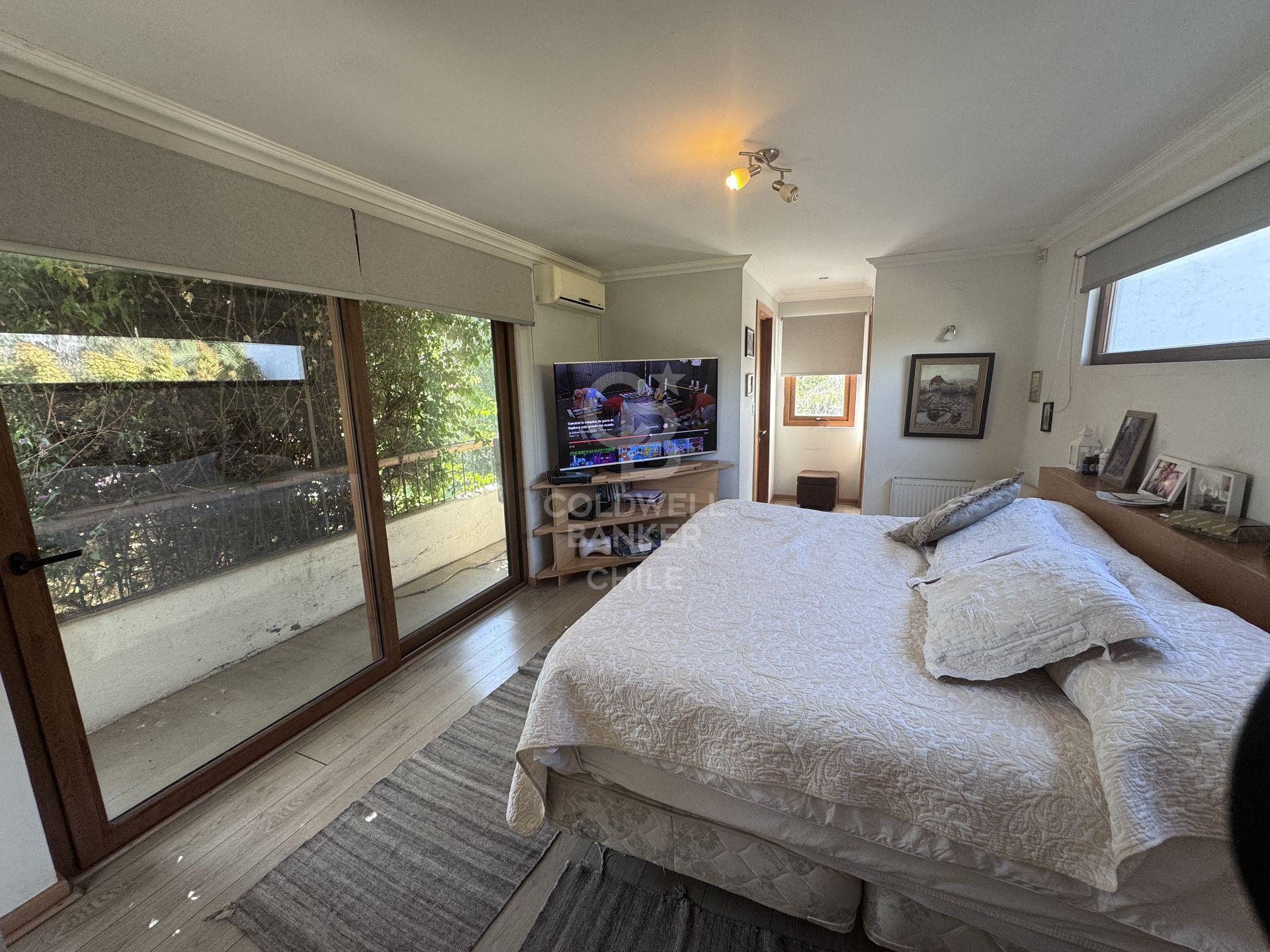 Colina, Chile, 4 Bedrooms Bedrooms, ,5 BathroomsBathrooms,Residential,For Sale,1777856