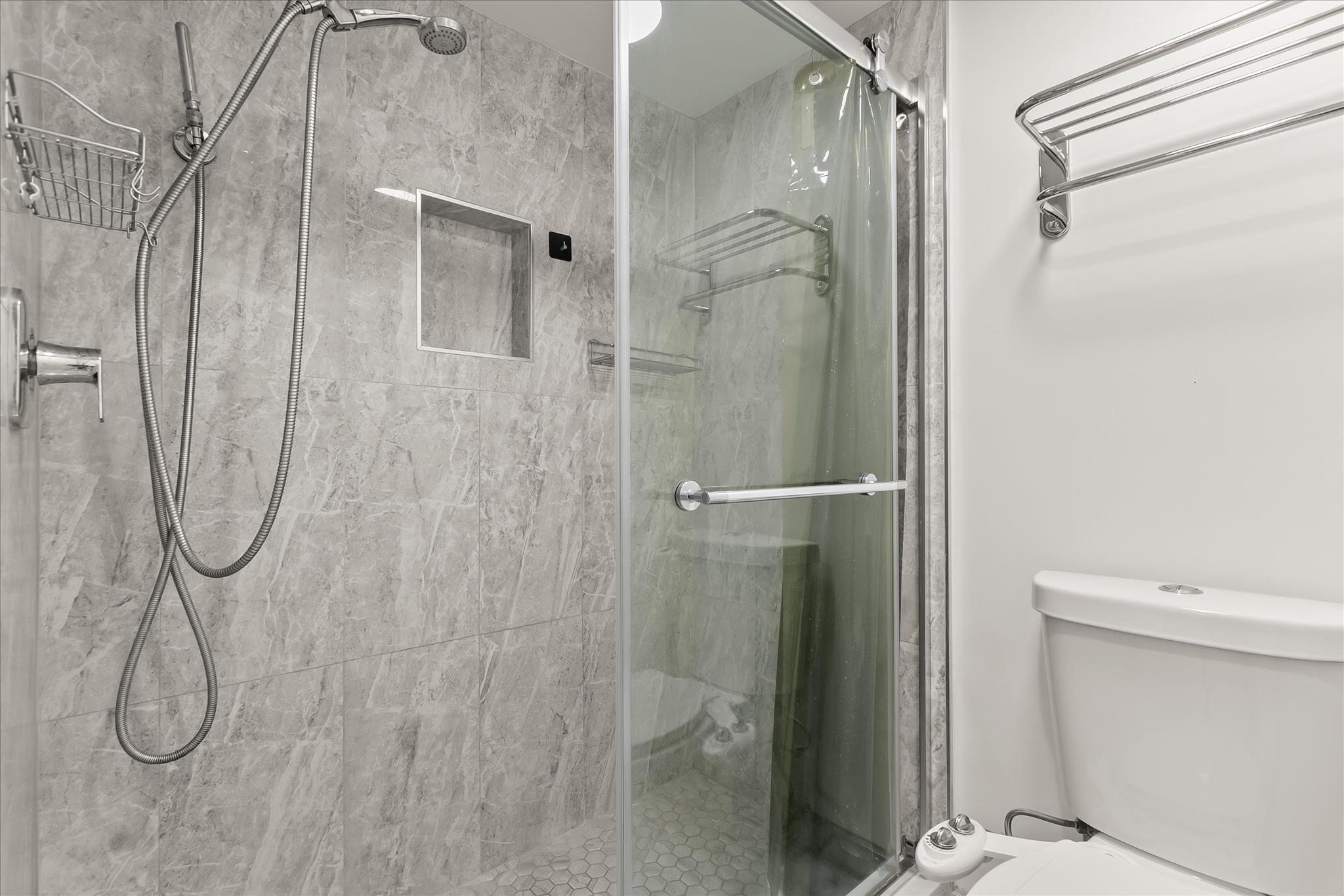  5500 Friendship Boulevard, Chevy Chase, MD, 20815 - 物件實景