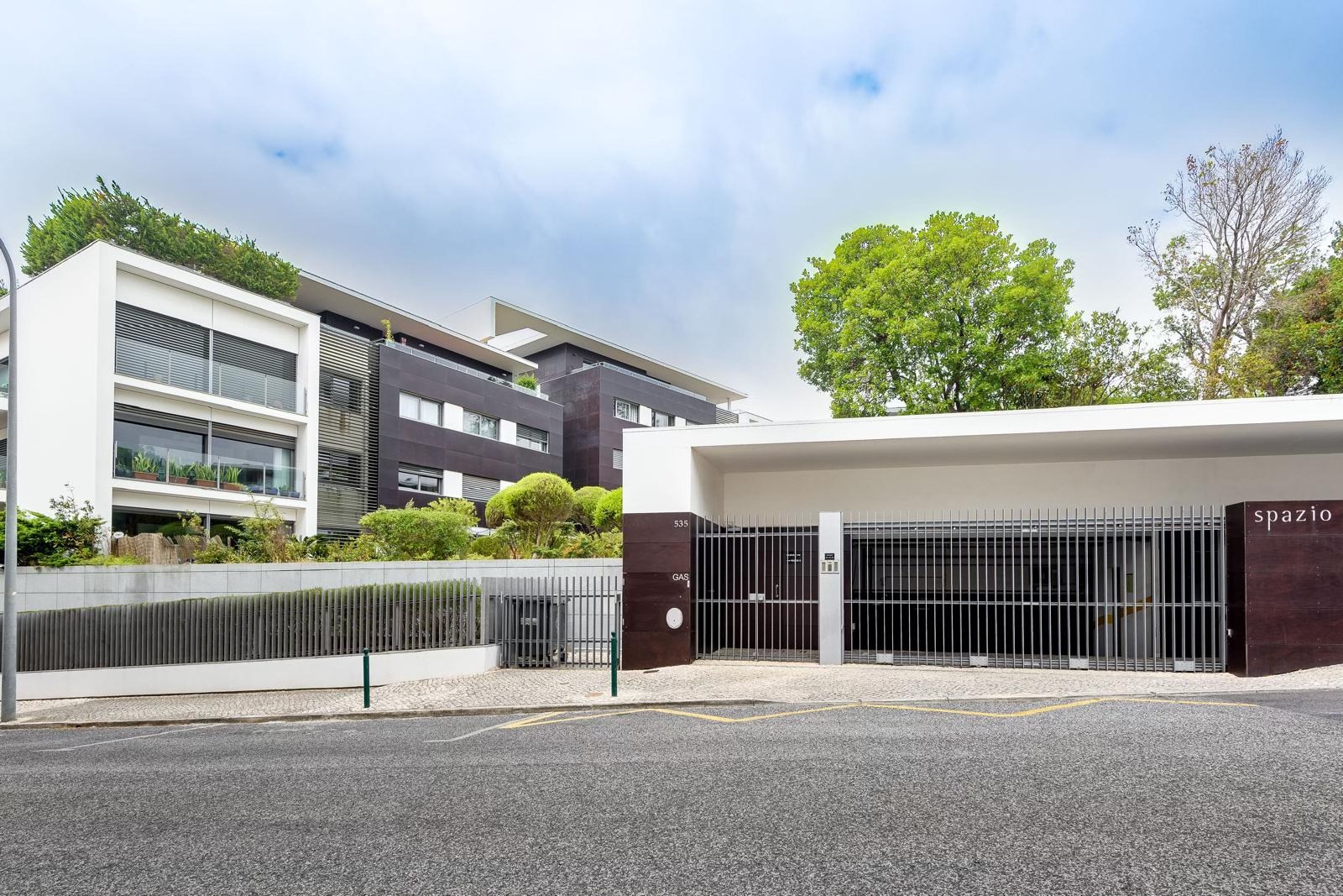 Cascais, Lisbon, 2765-253, PT, 4 Bedrooms Bedrooms, ,5 BathroomsBathrooms,Residential,For Sale,1994735