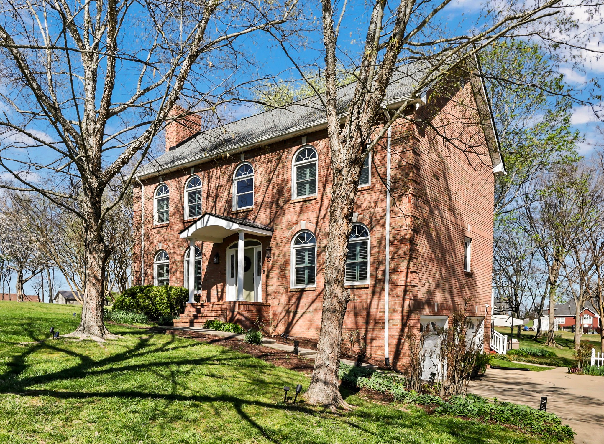 Adams, Tennessee, 37010, United States, 3 Bedrooms Bedrooms, ,3 BathroomsBathrooms,Residential,For Sale,2033502
