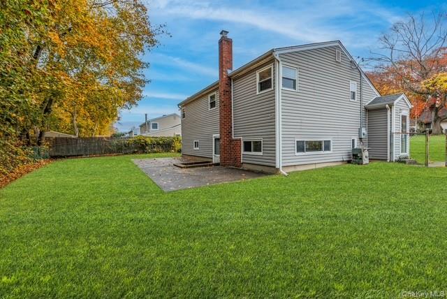 Smithtown, New York, 11787, United States, 3 Bedrooms Bedrooms, ,3 BathroomsBathrooms,Residential,For Sale,1992128