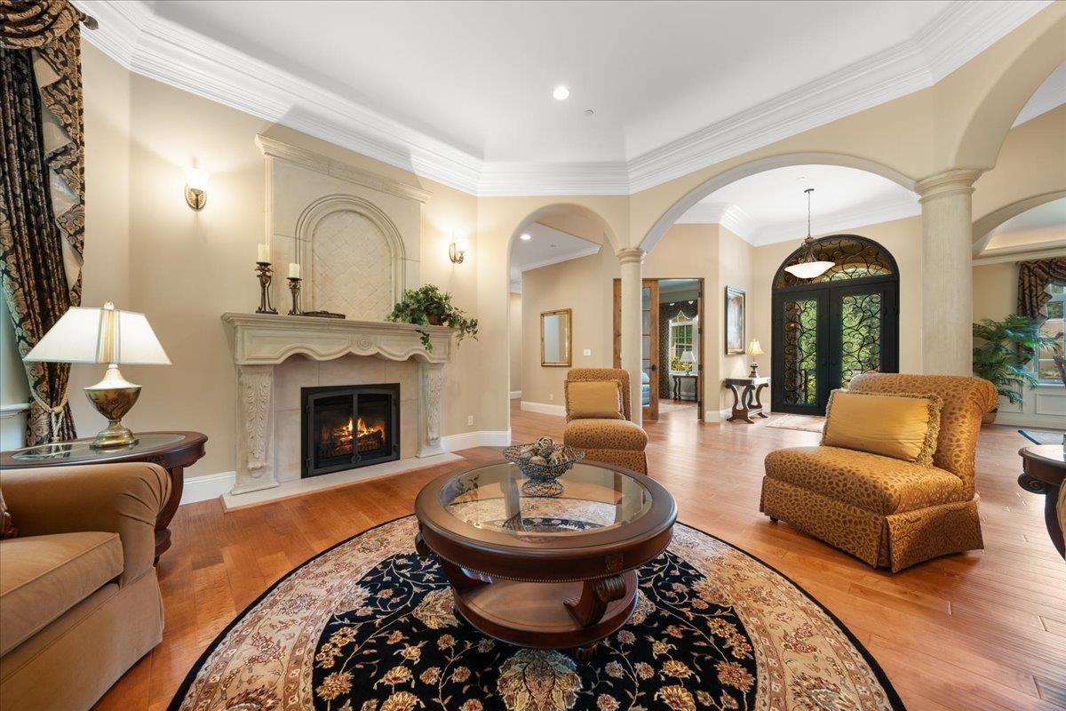 Auburn, California, 95602, United States, 4 Bedrooms Bedrooms, ,4 BathroomsBathrooms,Residential,For Sale,1974114