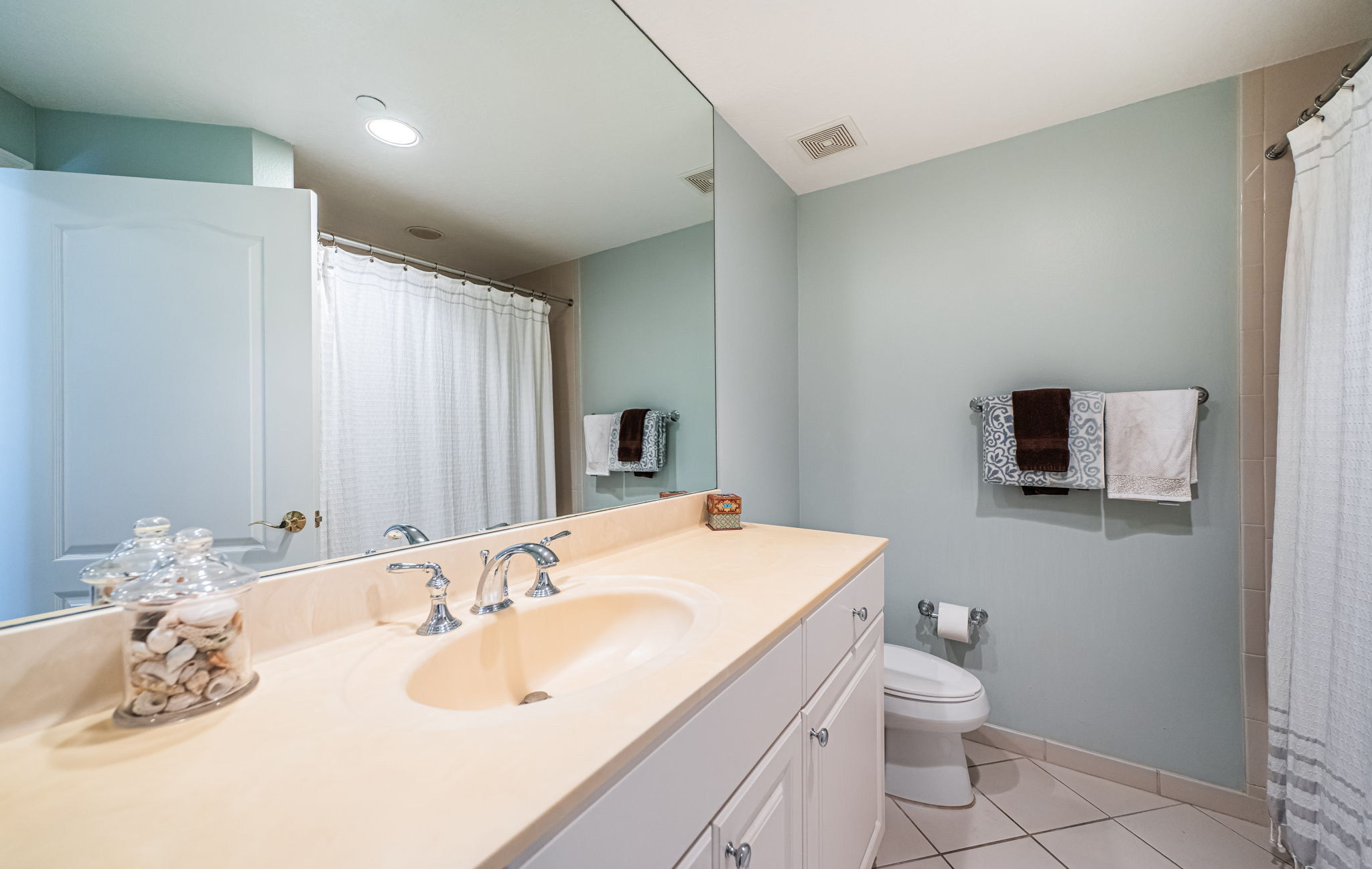 Clearwater, Florida, 33767, United States, 3 Bedrooms Bedrooms, ,2 BathroomsBathrooms,Residential,For Sale,2005273