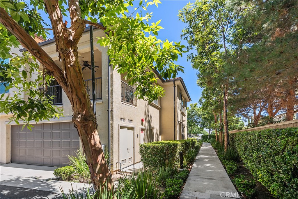 Irvine, California, 92620, United States, 2 Bedrooms Bedrooms, ,2 BathroomsBathrooms,Residential,For Sale,1906932