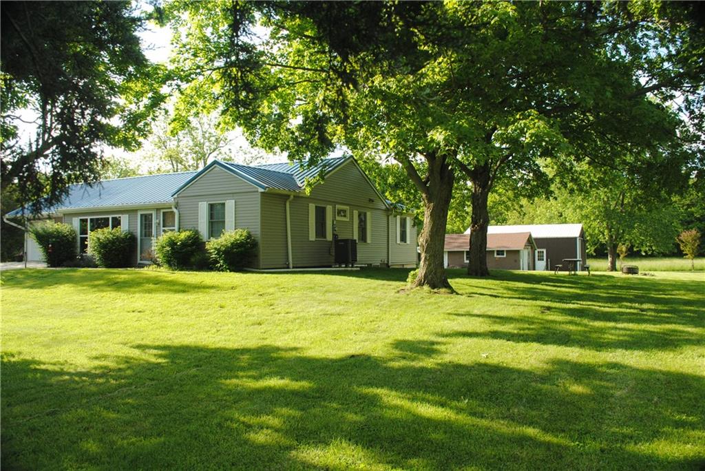 Mattoon, Illinois, 61938, United States, 3 Bedrooms Bedrooms, ,2 BathroomsBathrooms,Residential,For Sale,1931699