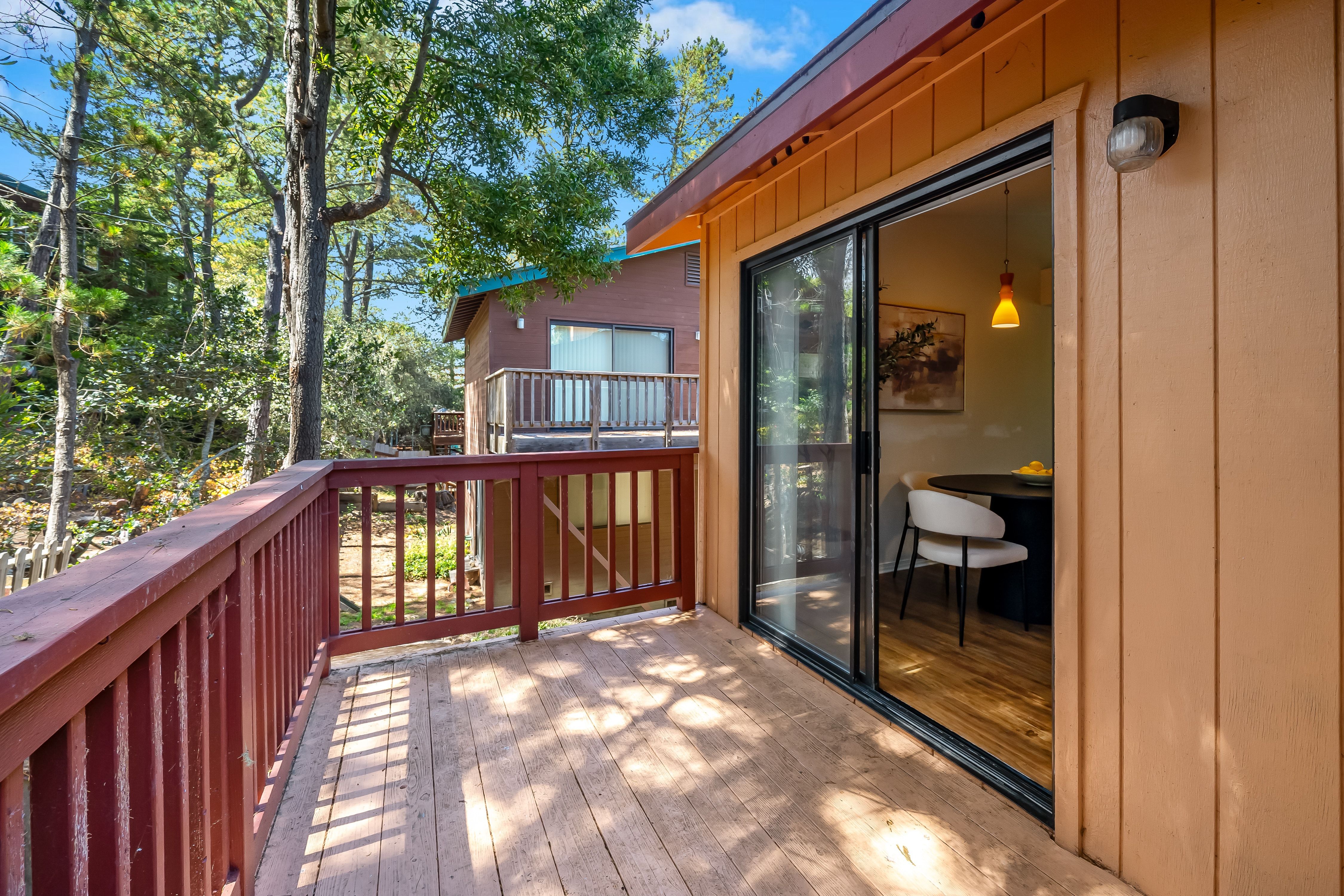  Inviting Lodge Hill Residence Embracing Light, Views, and Nature - 物件實景