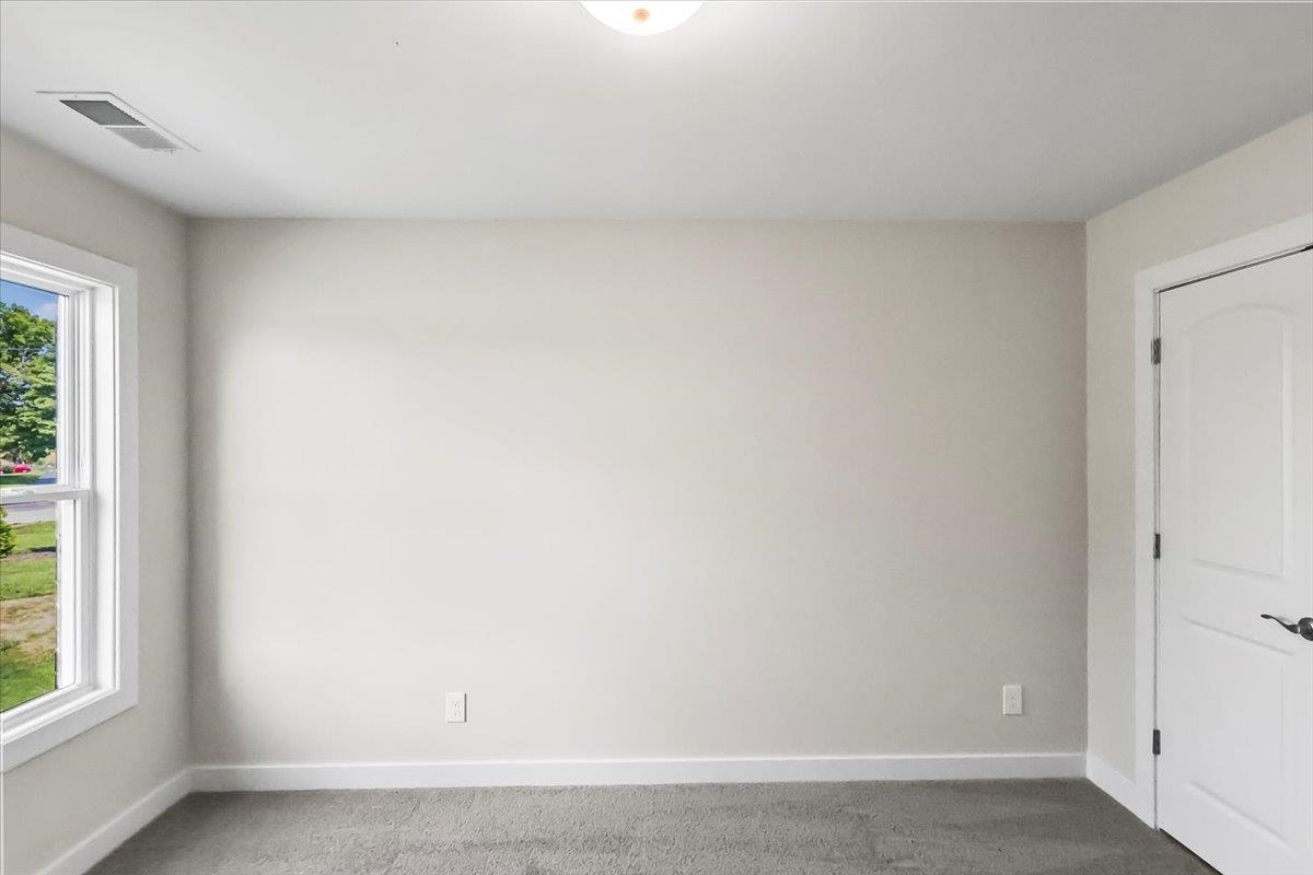 Bowling Green, Kentucky, 42104, United States, 4 Bedrooms Bedrooms, ,3 BathroomsBathrooms,Residential,For Sale,1897325