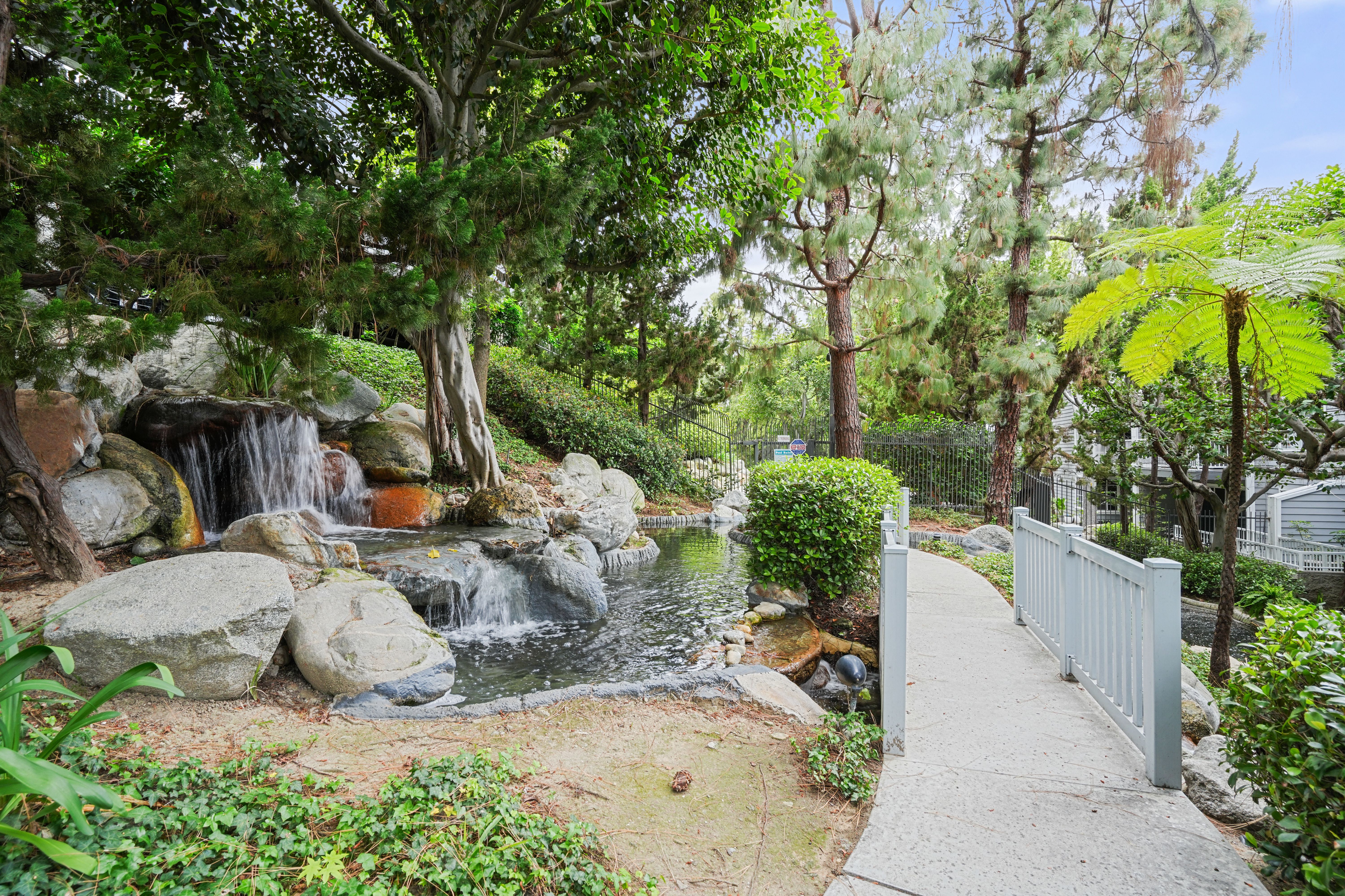  1418 Brett Place #103 , Los Angeles, CA 90732 - 物件實景