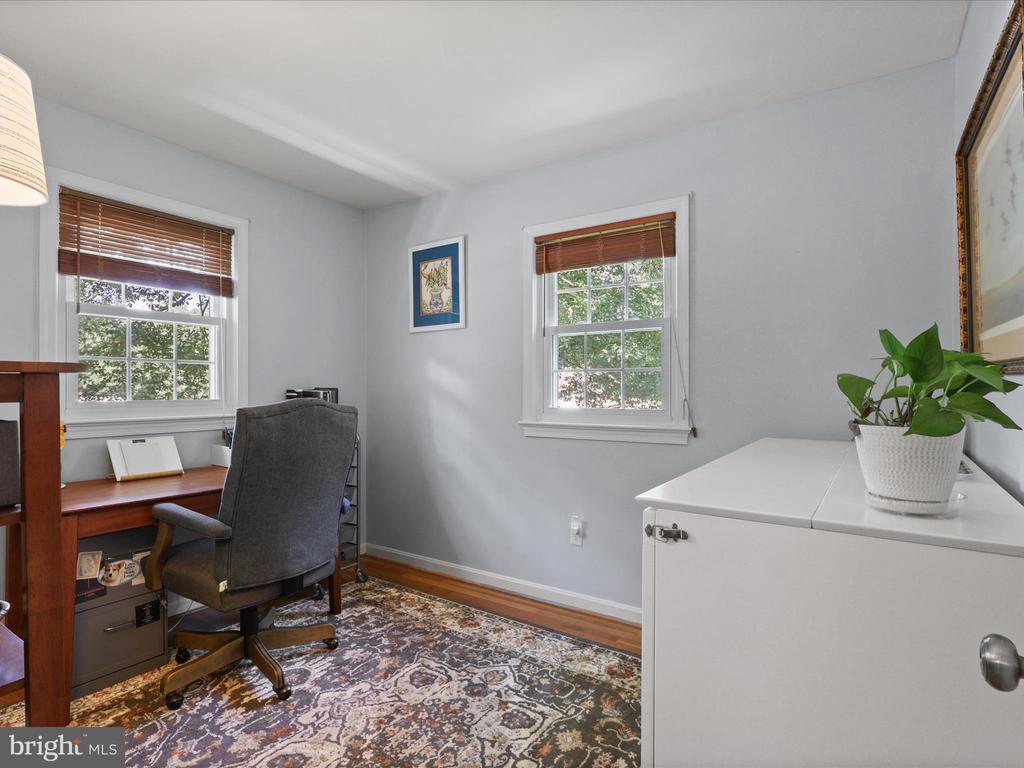 Springfield, Virginia, 22152, United States, 4 Bedrooms Bedrooms, ,3 BathroomsBathrooms,Residential,For Sale,1921904