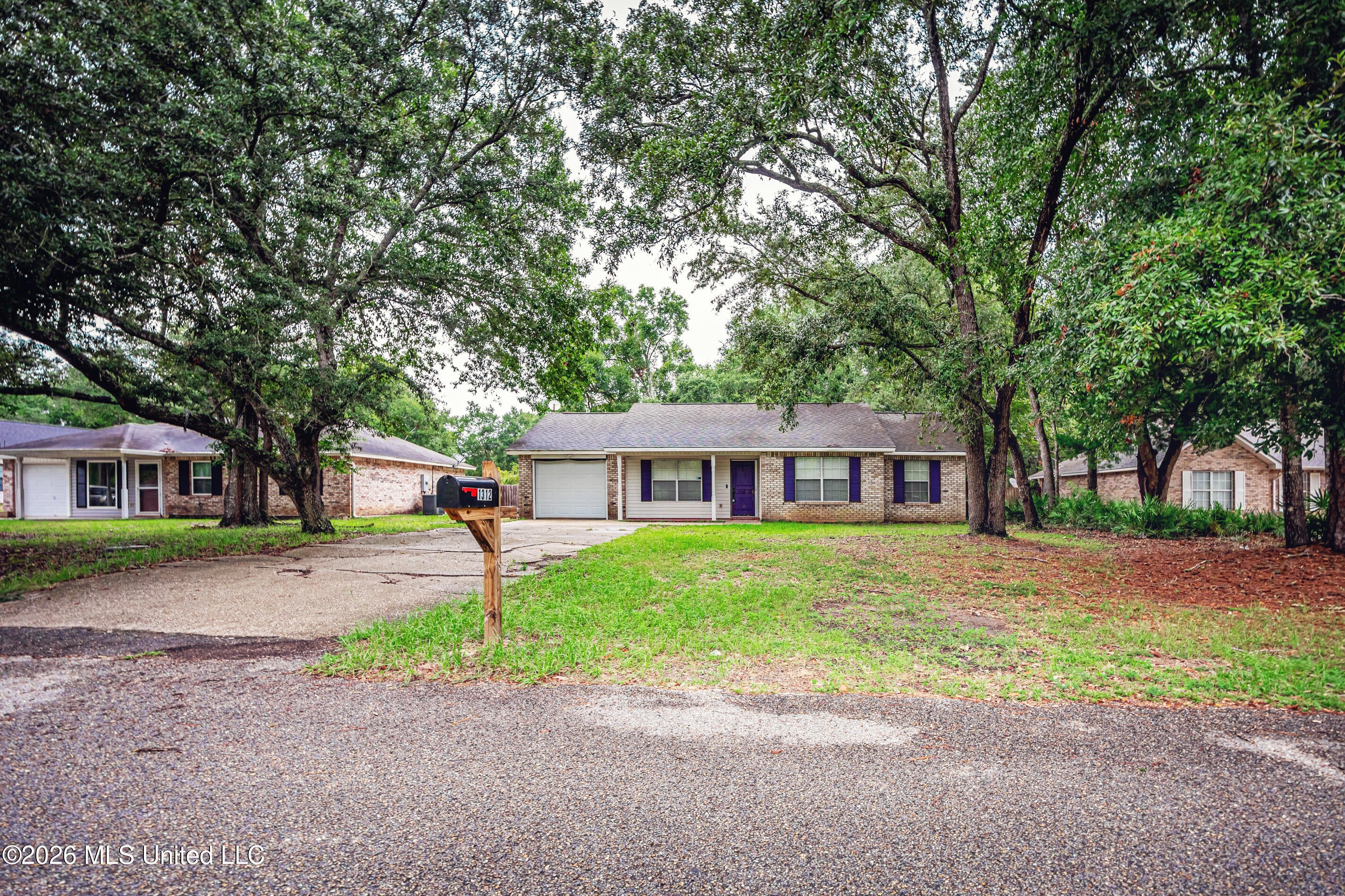 Willow St, Ocean Springs, MS 39564 #1